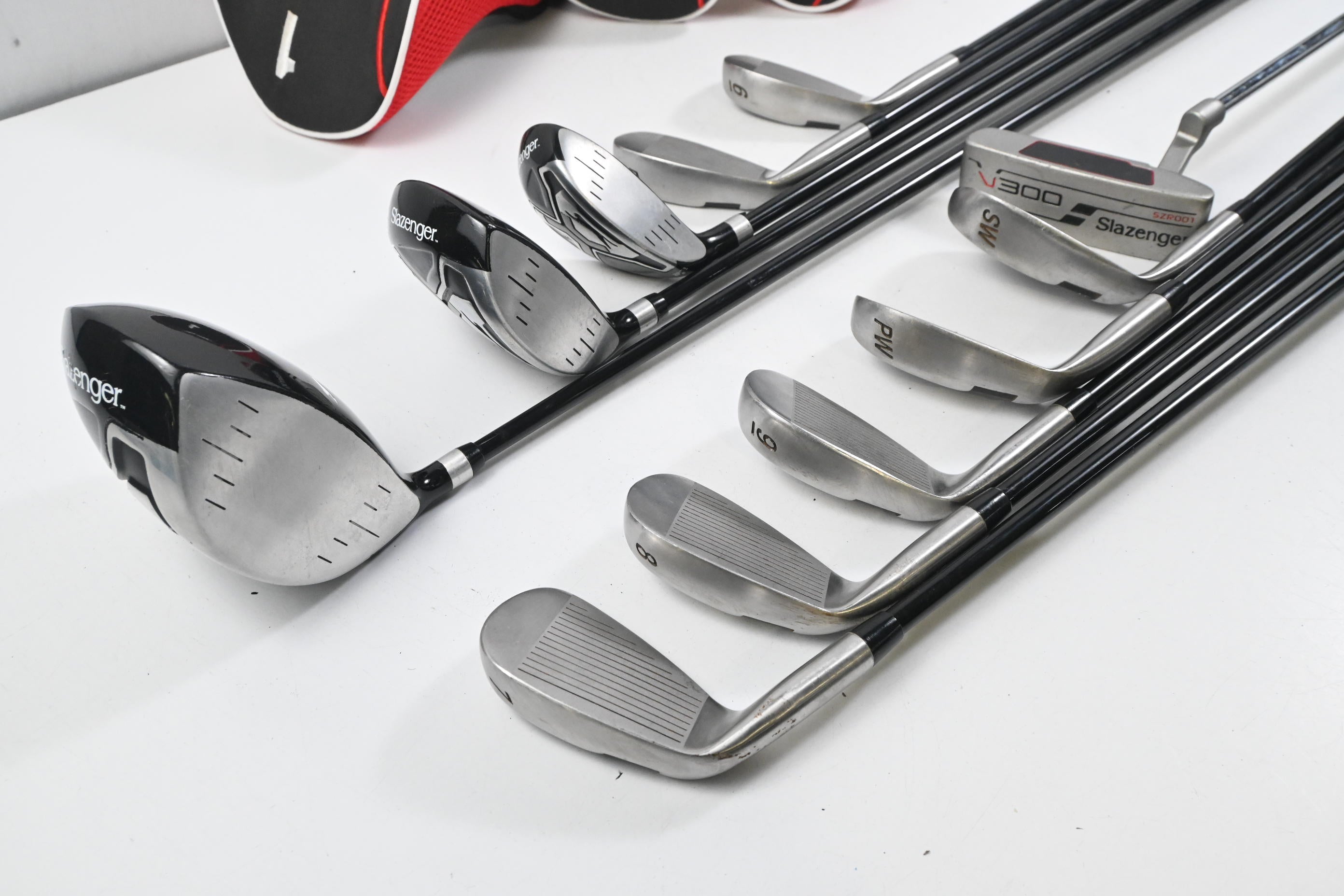 Slazenger V300 Package Set / Woods, Irons, Putter, Bag