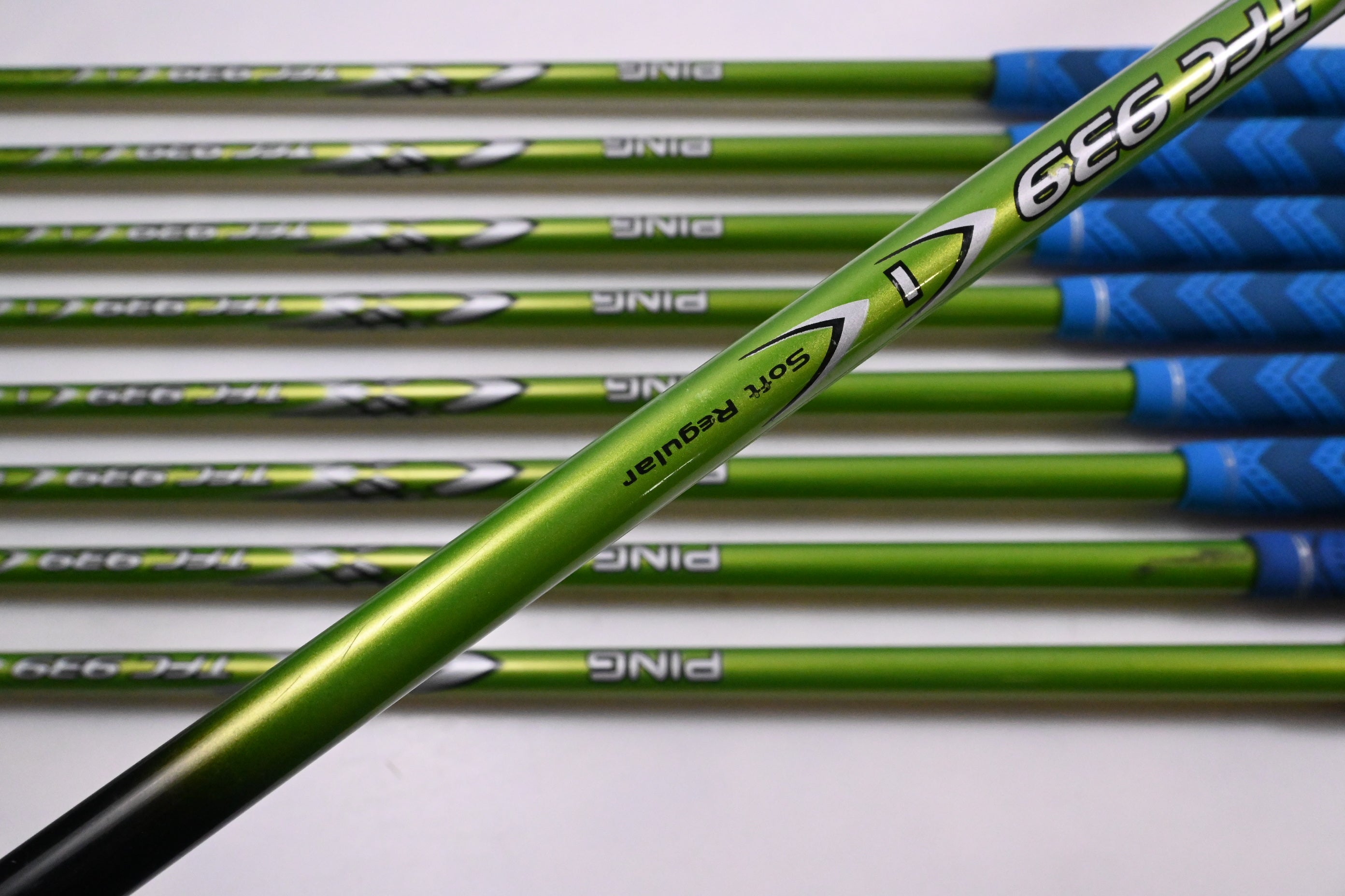 Ping Rapture V2 Irons / 4-PW+UW+SW / Red Dot / Senior Flex Ping TFC 939 Shafts