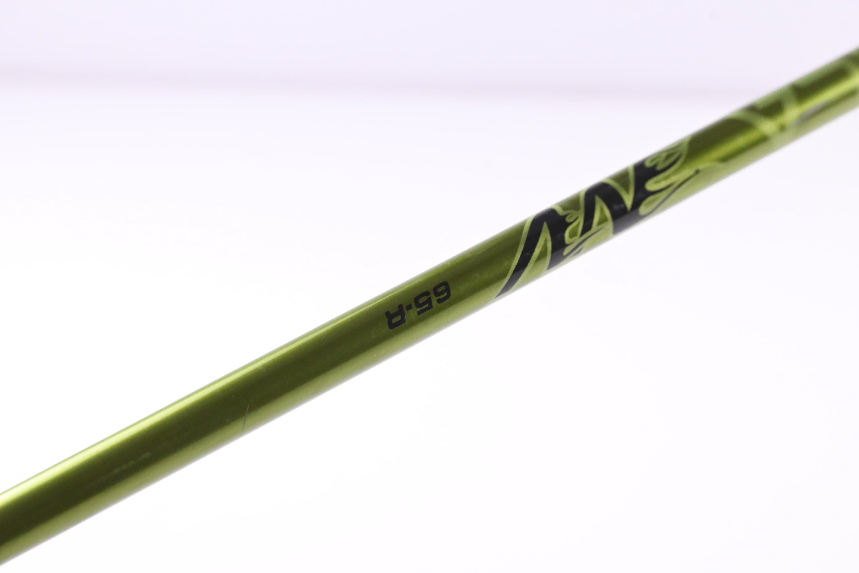 Taylormade R9 Supertri Driver / 10.5 Degree / Regular Flex Aldila NV Green 65