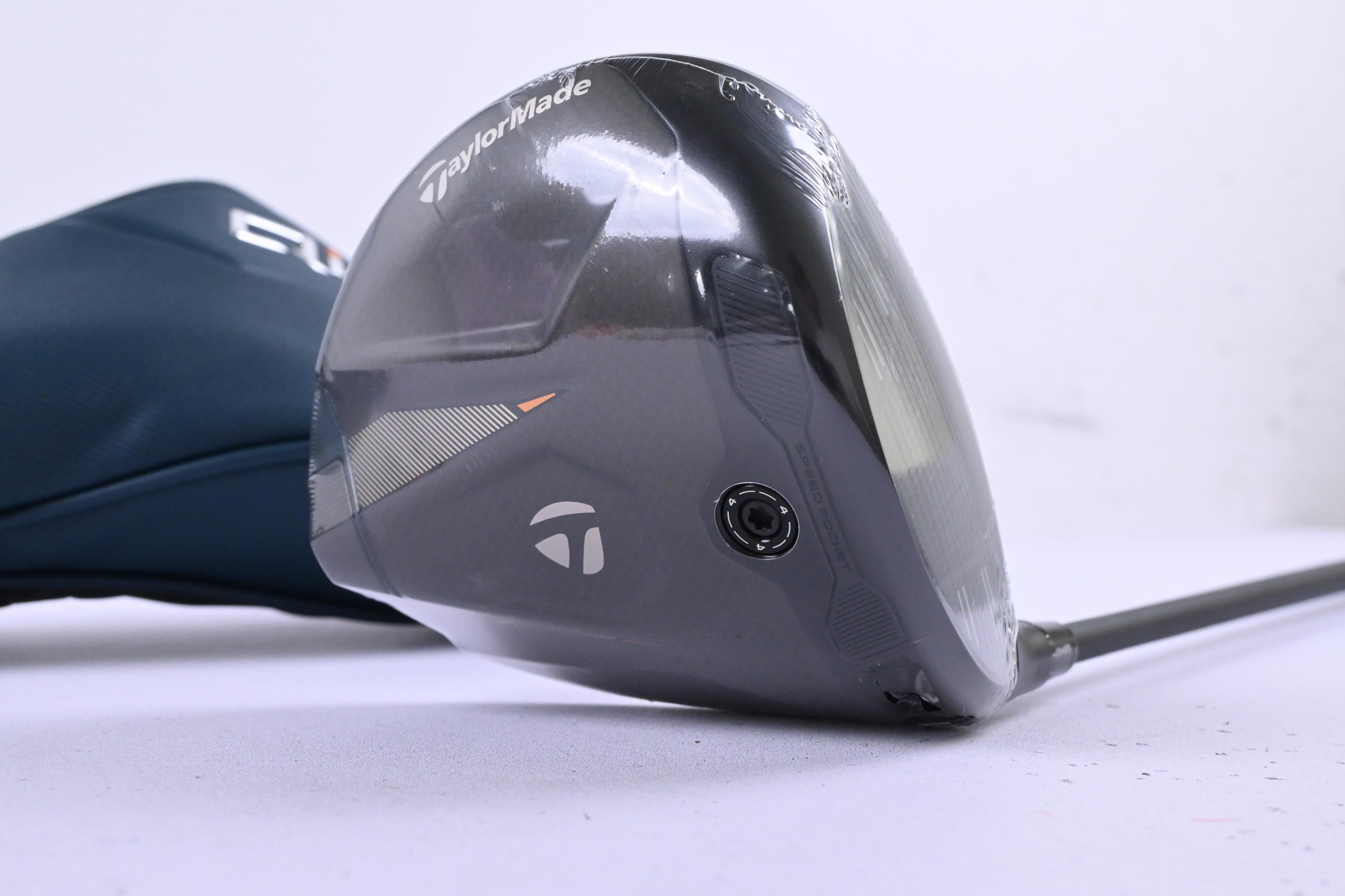 Taylormade Qi4D Max Driver / 9 Degree / X-Flex HZRDUS Gen5 Black 70 Shaft