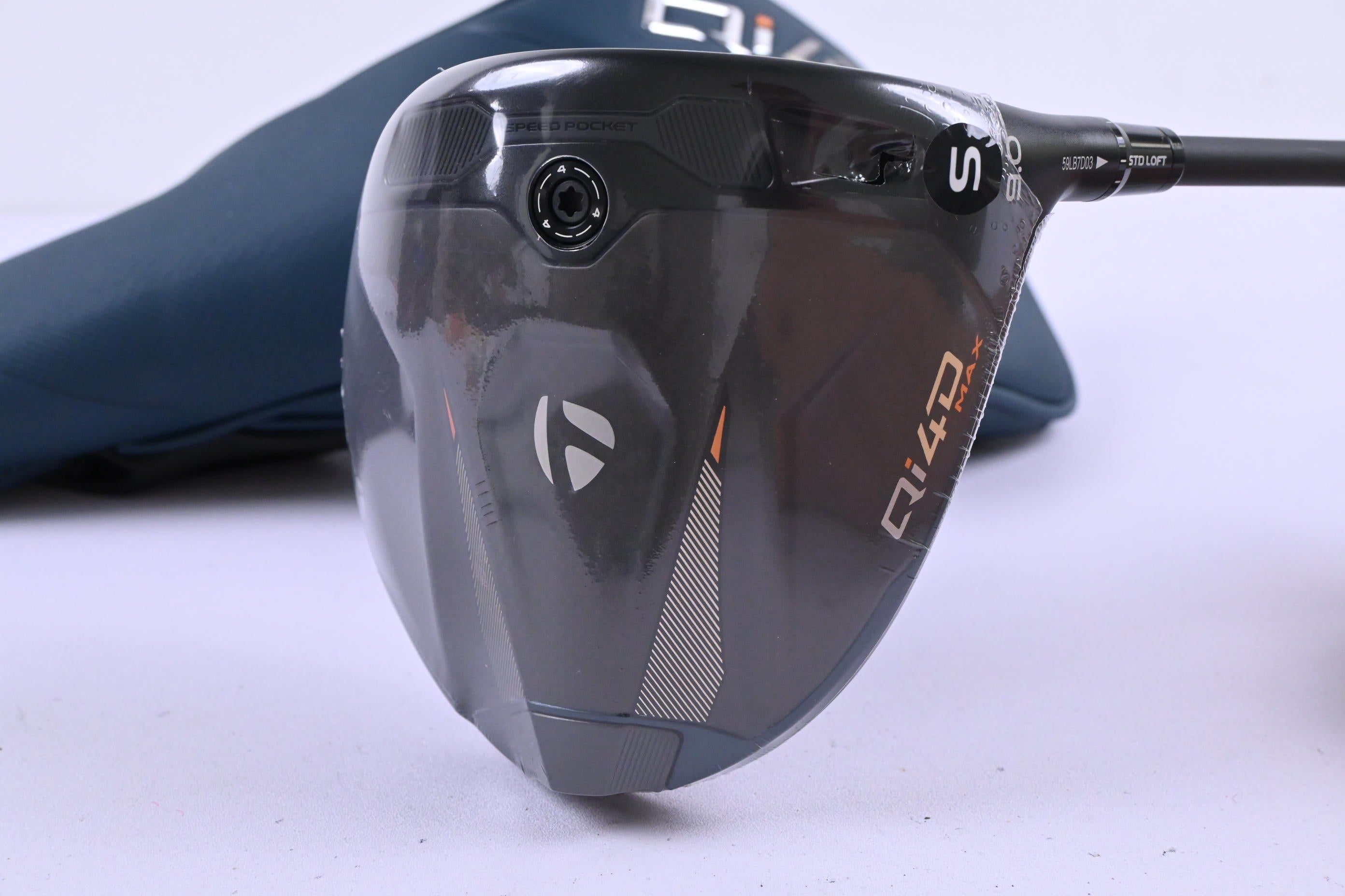 Taylormade Qi4D Max Driver / 9 Degree / X-Flex HZRDUS Gen5 Black 70 Shaft