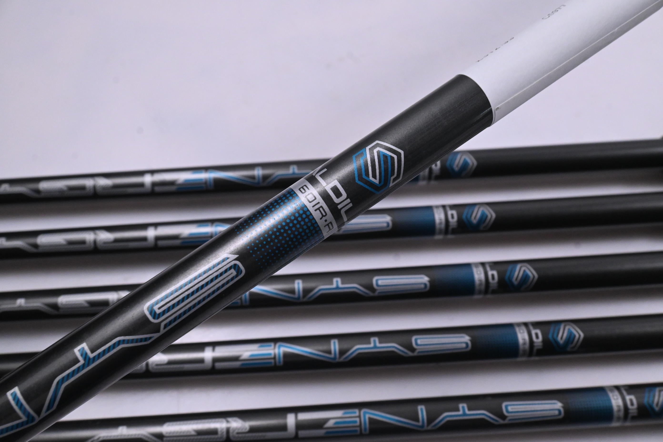 Callaway Rogue Irons / 5-PW / Regular Flex Aldila Synergy 60 Shafts