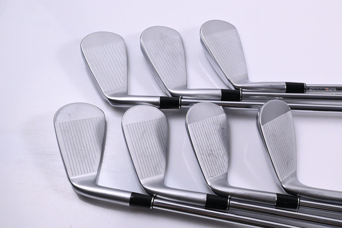 Srixon ZXi4 Irons / 5-PW+GW / Regular Flex KBS Tour Lite Shafts