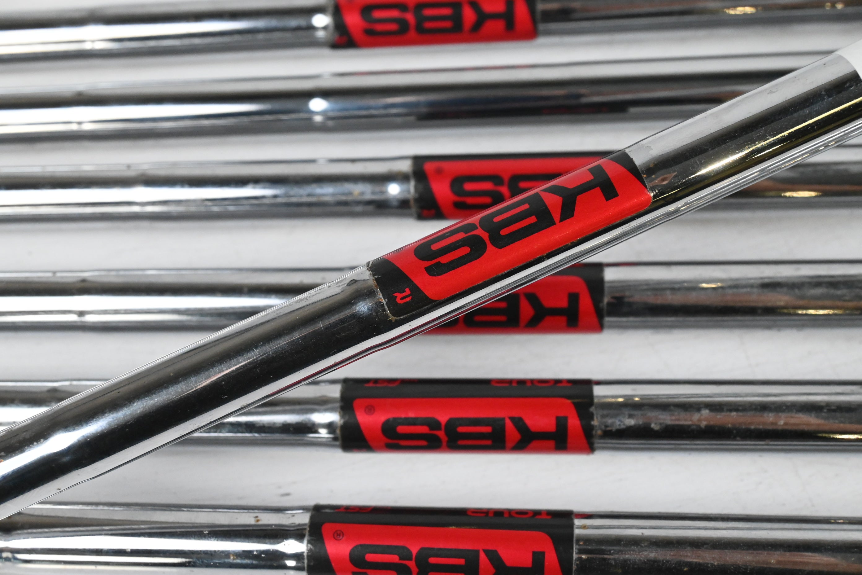 Taylormade P790 2019 Irons / 4-PW / Regular Flex KBS Tour Shafts
