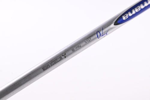 Titleist 915 F #5 Wood / 18 Degree / Stiff Flex Diamana S+ Blue 70 Shaft