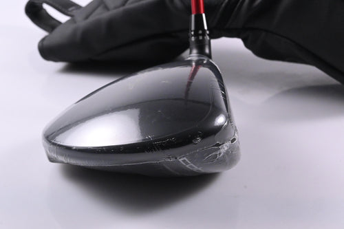 Cobra DS-Adapt MAX-D Driver / 10.5 Degree / Regular Flex Project X Denali Red 50