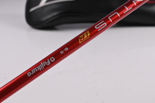 Titleist GT3 #3 Wood / 15 Degree / Stiff Flex Ventus Velocore TR Red 6 Shaft