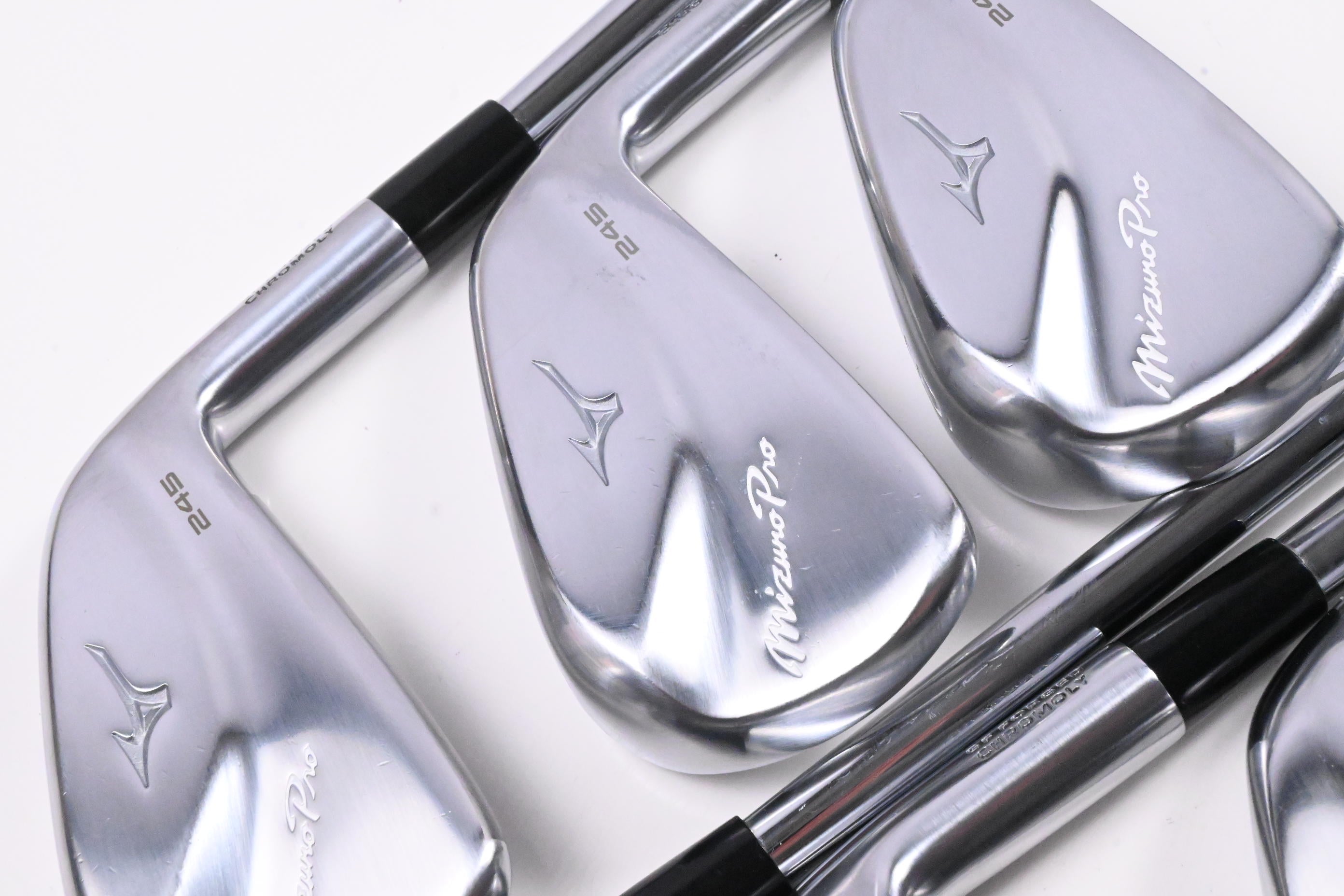 Mizuno Pro 245 Irons / 4-PW / X-Flex N.S.Pro Modus3 Tour 115 Shafts