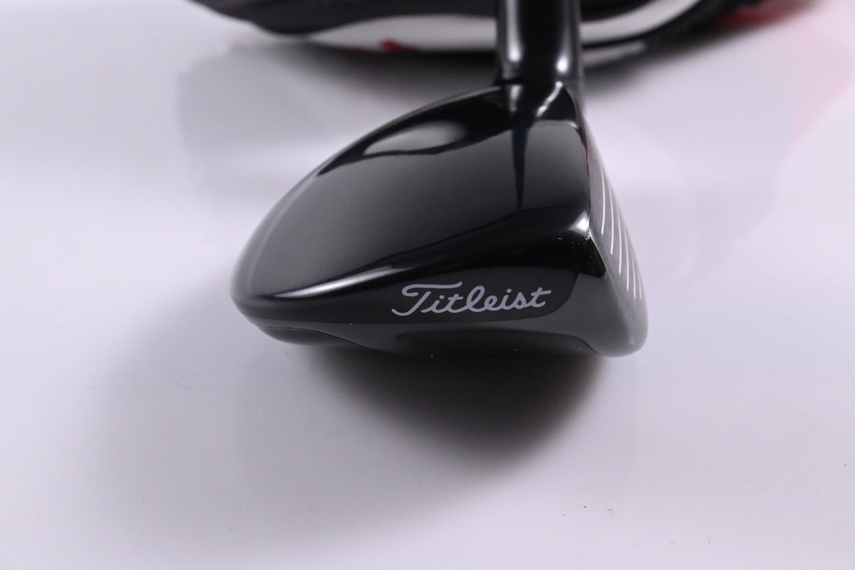 Titleist 910H #3 Hybrid / 19 Degree / Stiff Flex Diamana Kai'li Blue 80 Shaft