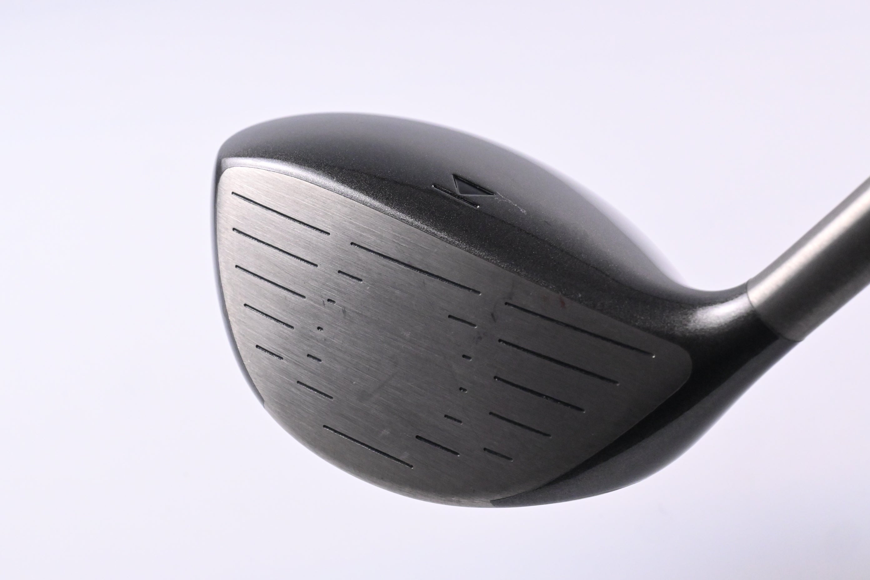 Titleist 975 J-VS Driver / 8.5 Degree / X-Flex Graphite Design YS-7 Shaft