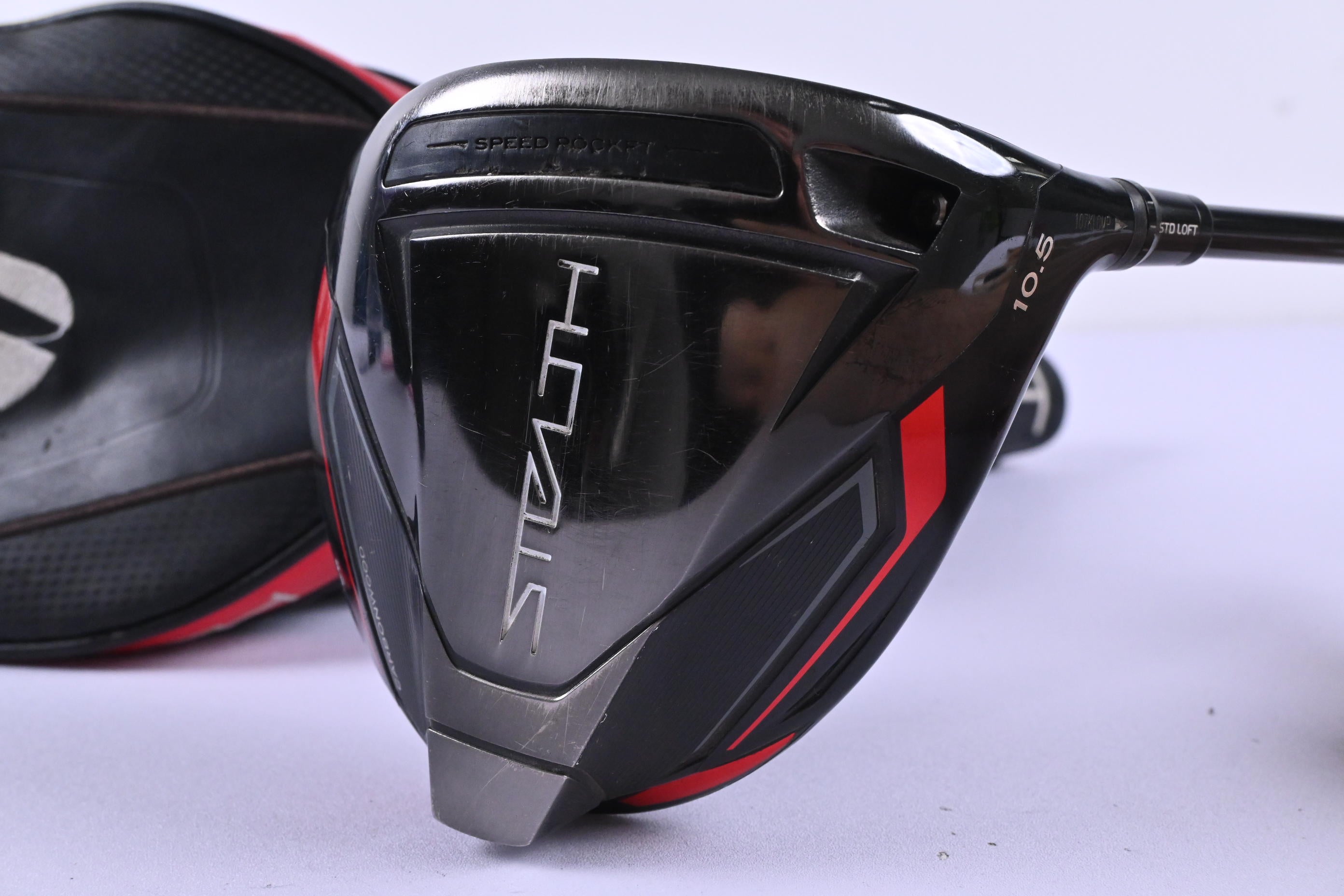 Taylormade Stealth Driver / 10.5 Degree / Regular Flex Fujikura Ventus Red 5