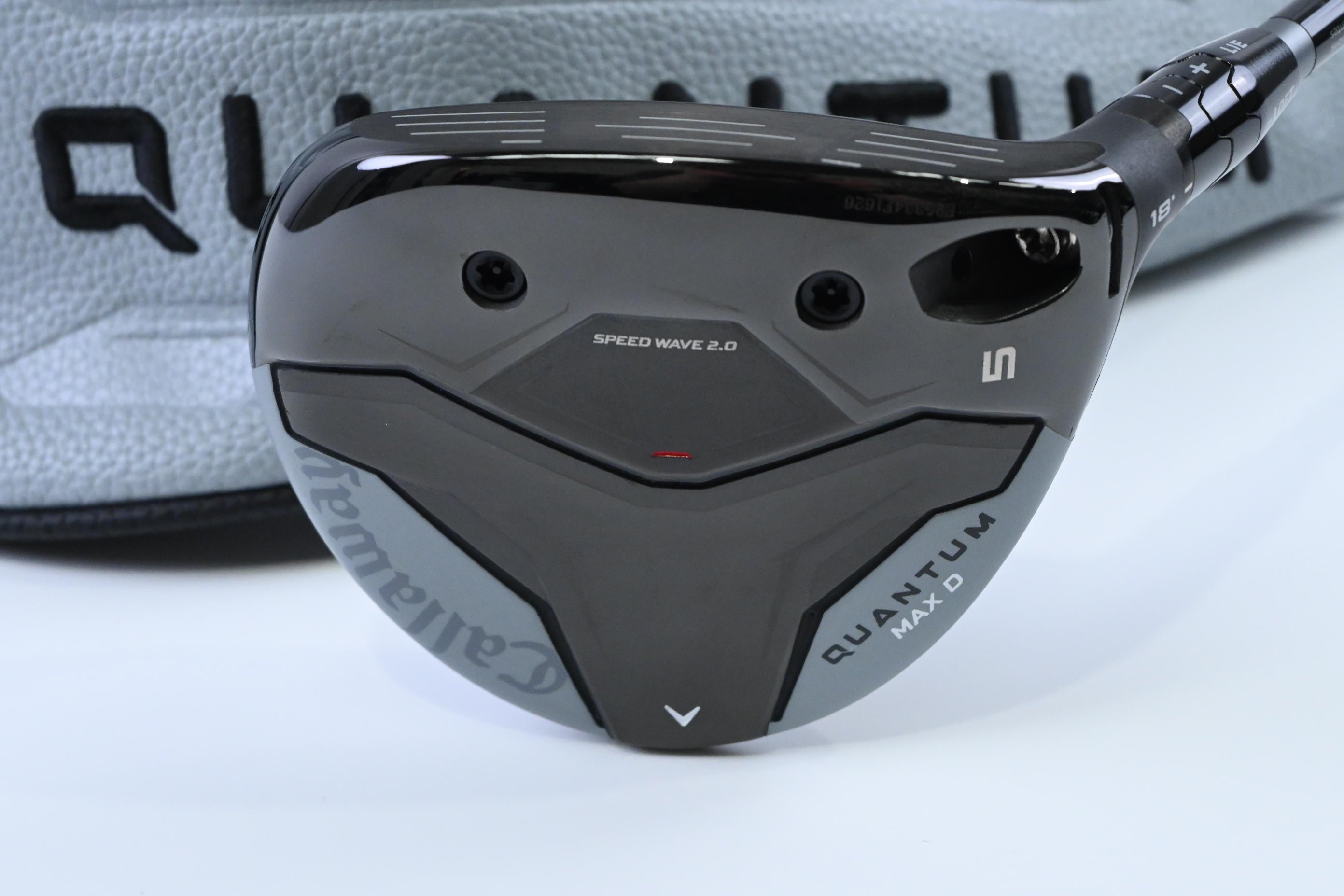 Callaway Quantum Max D #5 Wood / 18 Degree / Regular Flex Denali Frost Silver 60