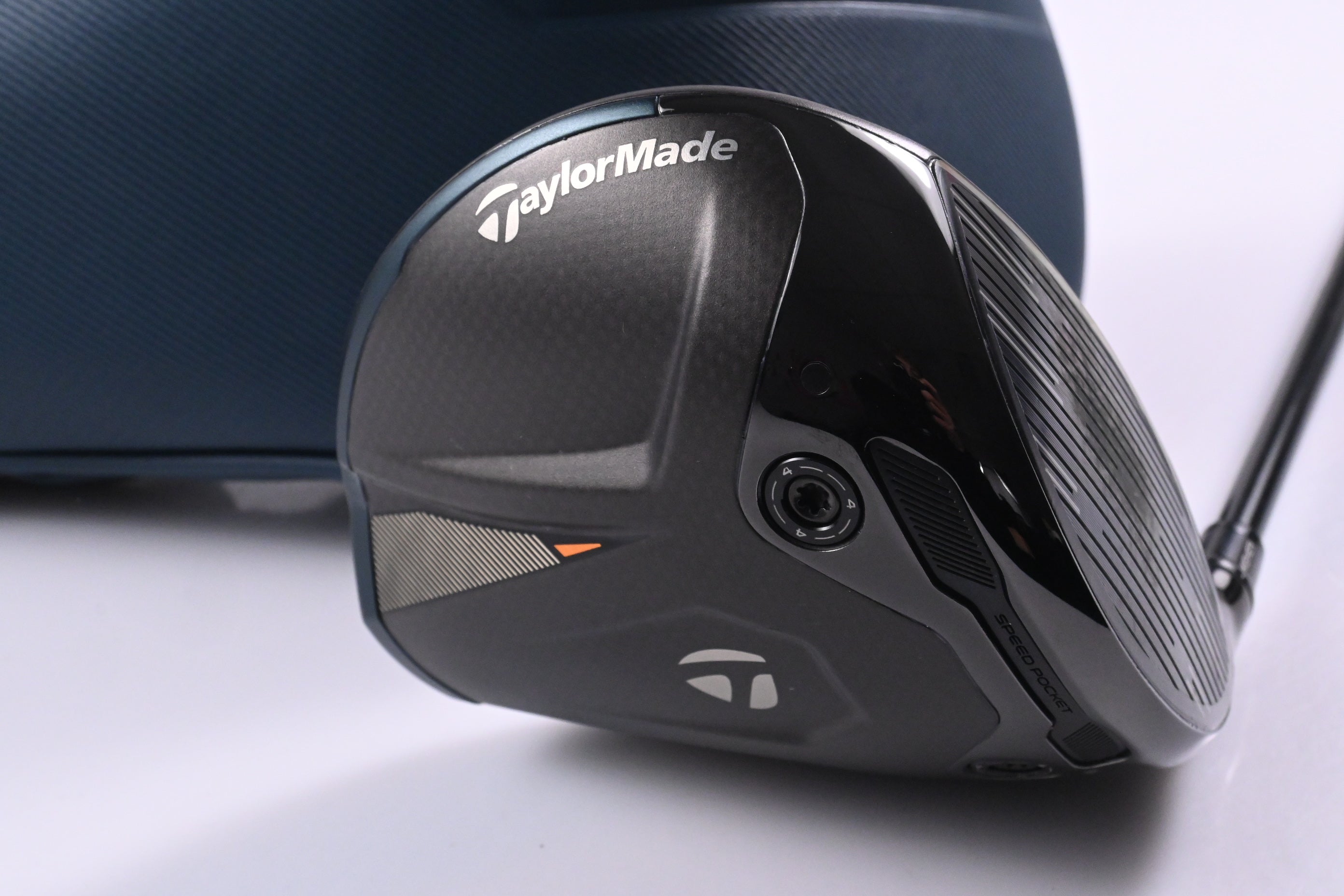 Taylormade Qi4D LS Driver / 9 Degree / Stiff Flex Mitsubishi Kai'li Blue 60