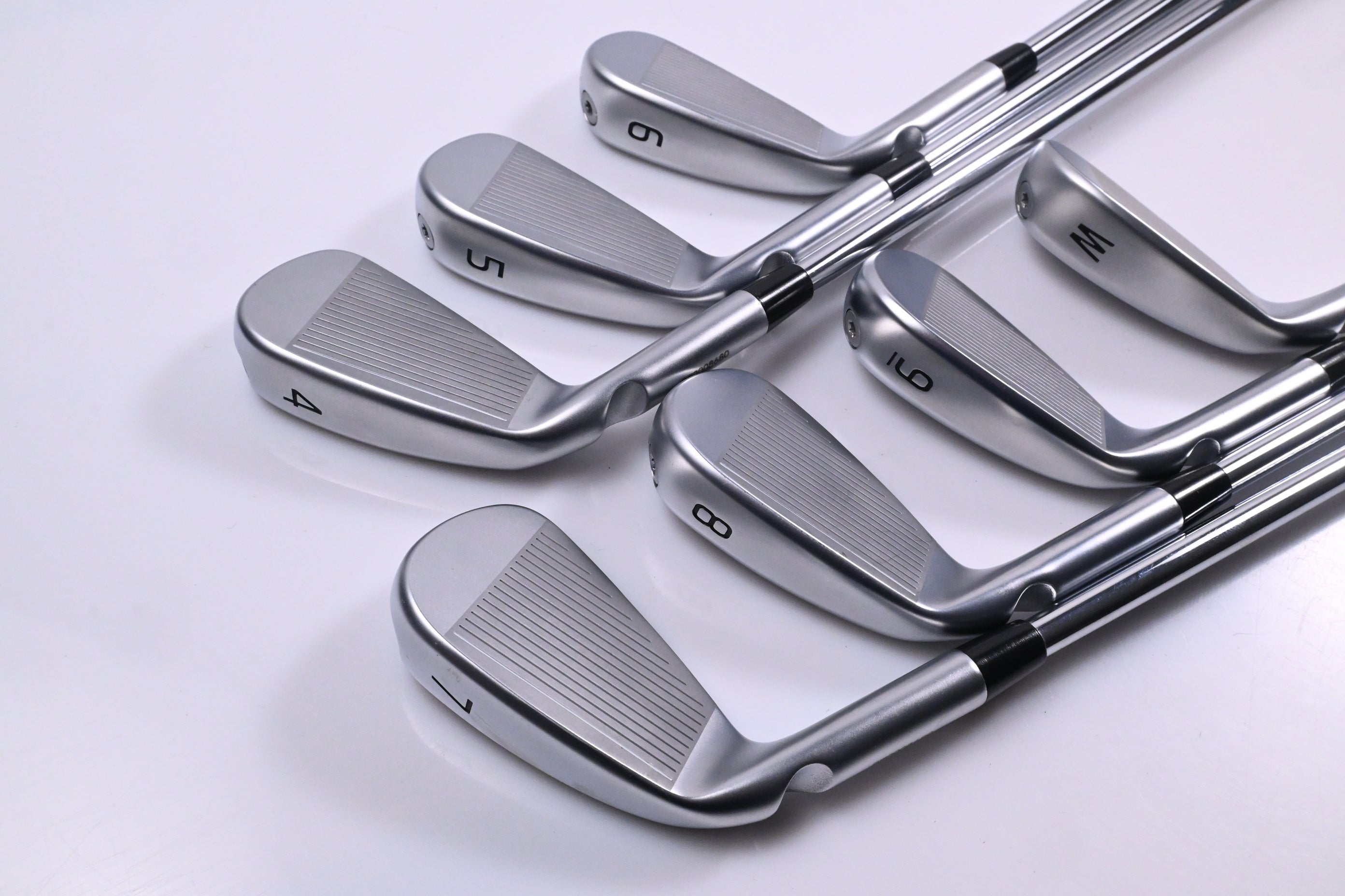 Ping i540 Irons / 4-PW / Red Dot / Regular Flex N.S.Pro Modus³ Tour 105 Shafts