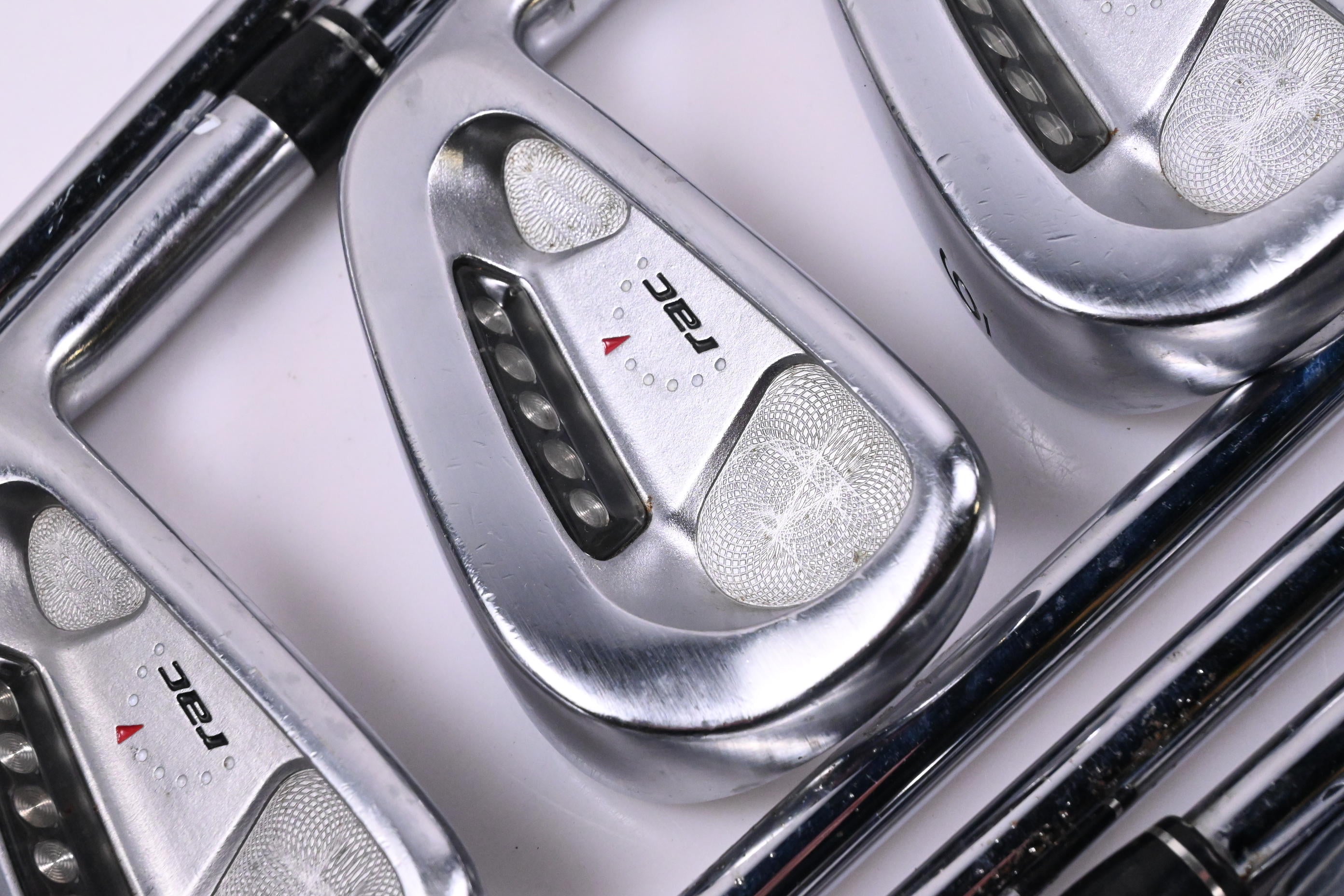 Taylormade RAC LT Irons / 3-PW+SW / Regular Flex Dynamic Gold R300 Shafts