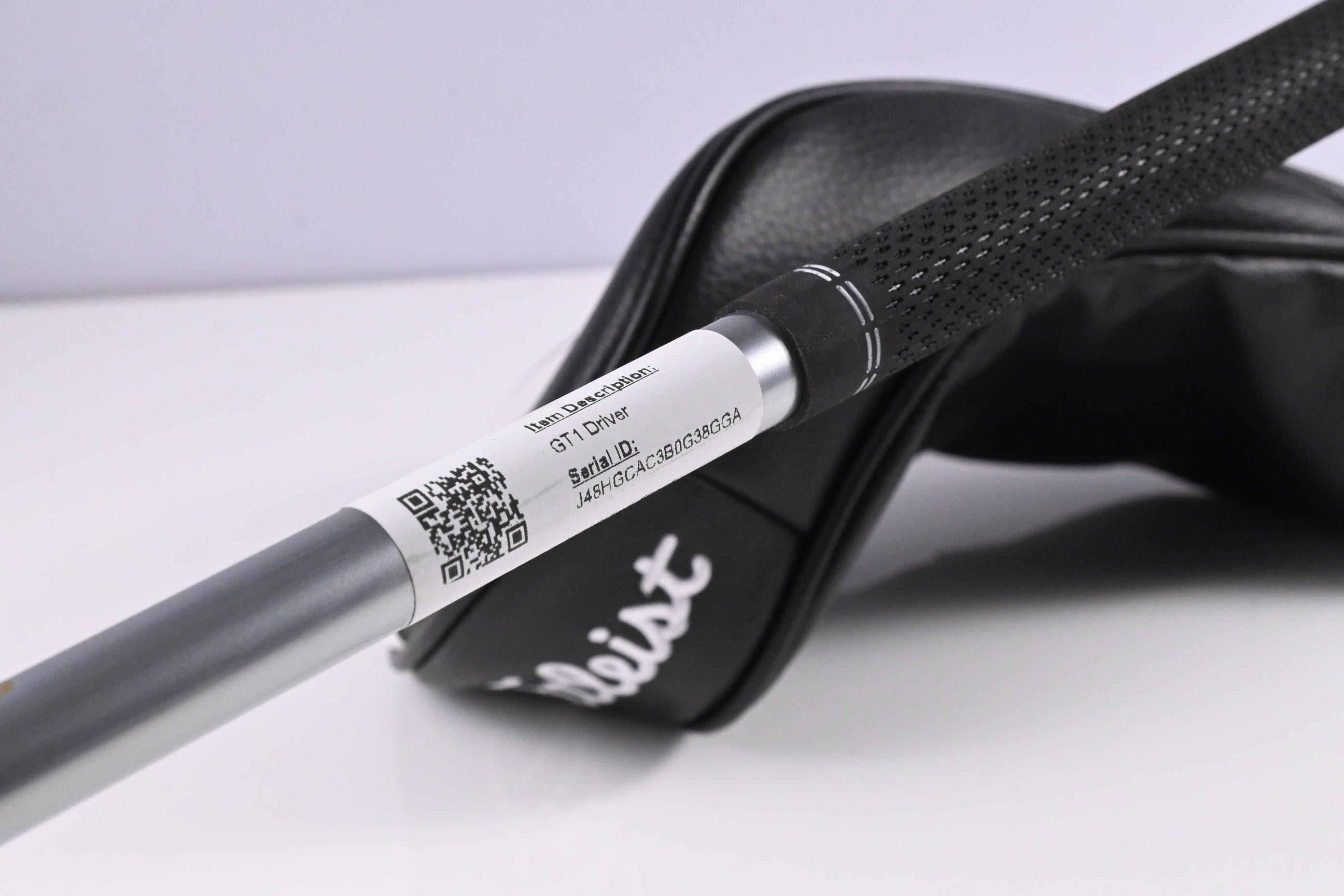 Titleist GT1 Driver / 10 Degree / Regular Flex Fujikura AirSpeeder 40 Shaft