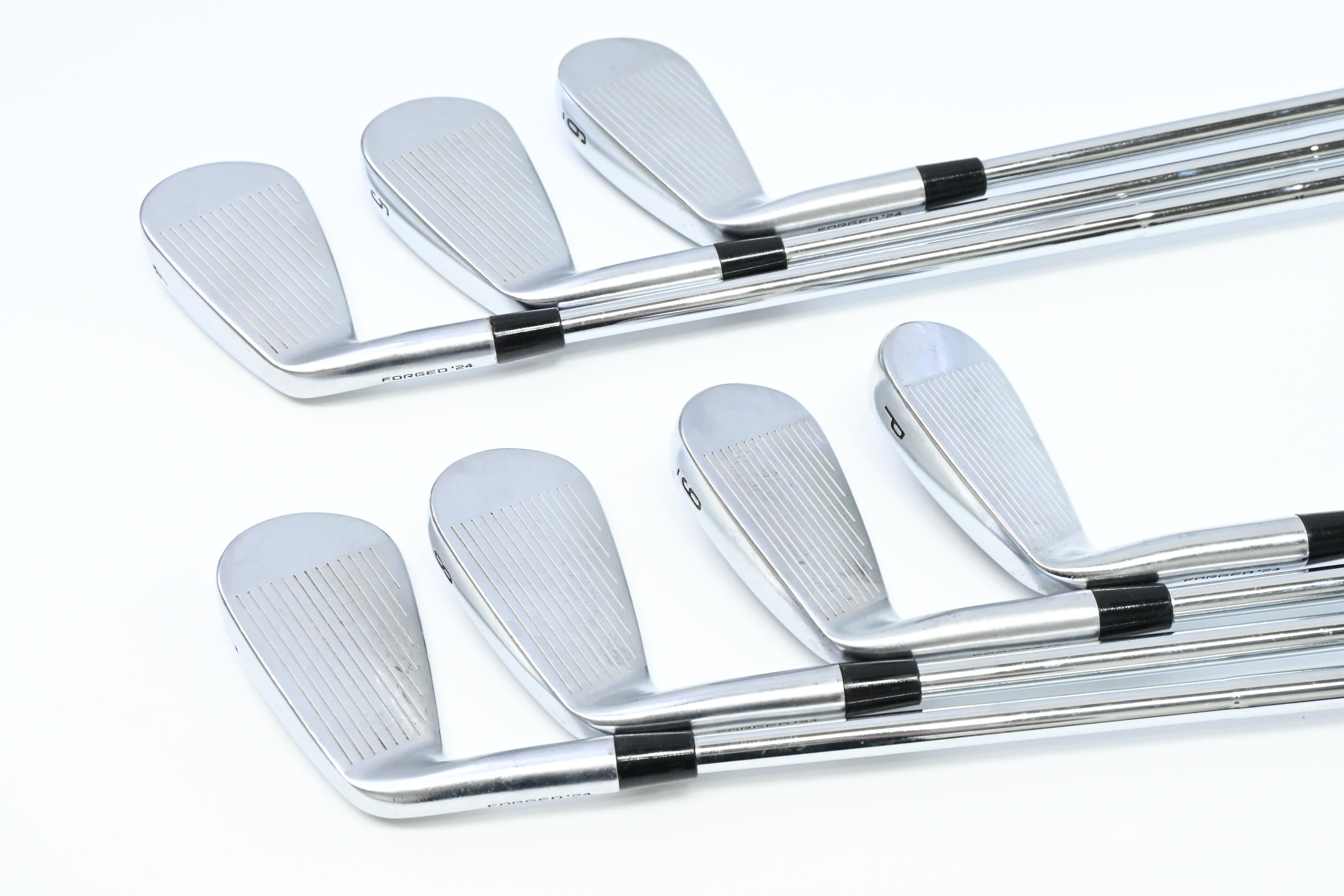 Callaway Apex Pro 24 Irons / 4-PW / X-Flex Dynamic Gold X100 Shafts