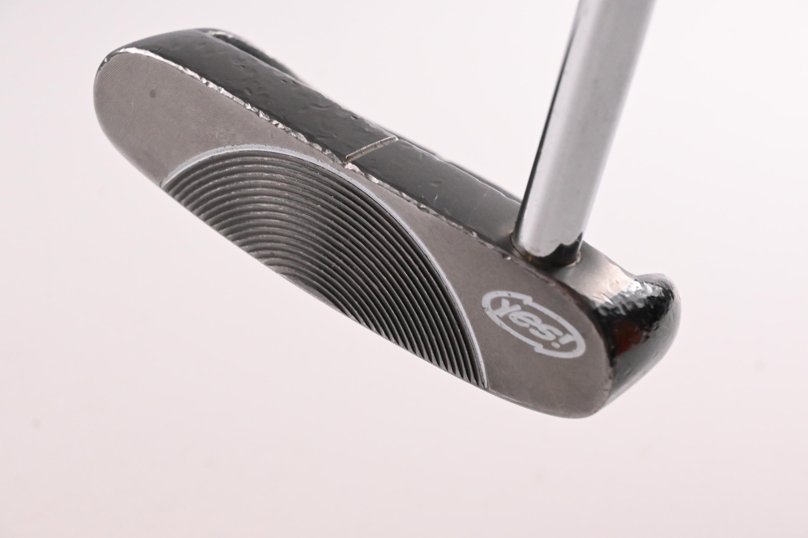 Yes! C-Groove Marilyn Putter / 35.5 Inch
