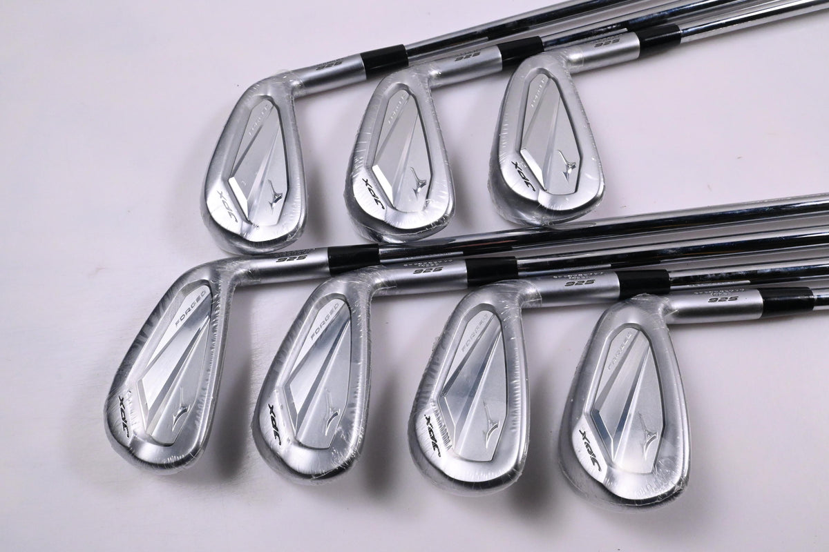 Mizuno JPX 925 Forged Irons / 4-PW / Stiff Flex N.S.Pro Modus³ Tour 120 Shafts