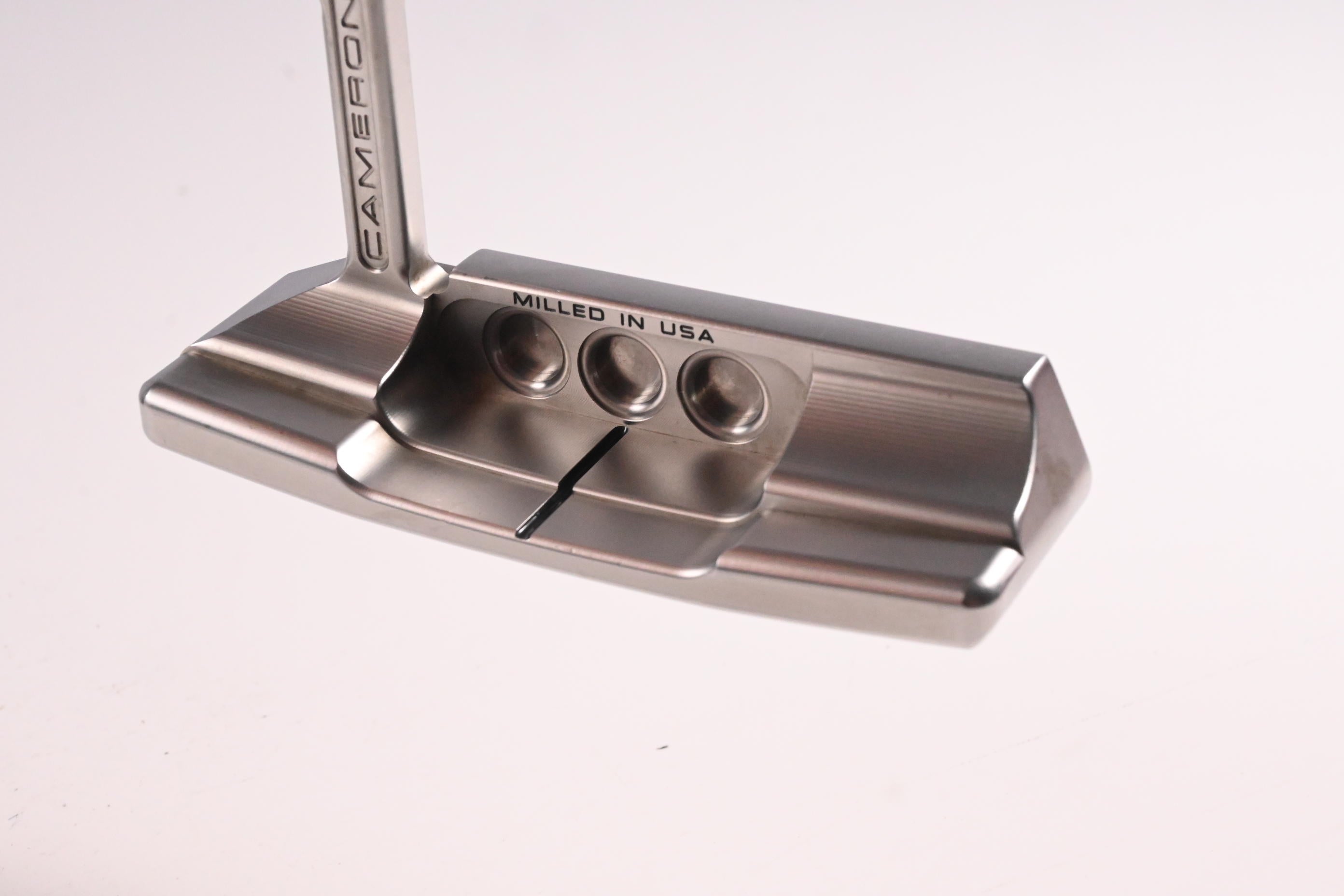 Scotty Cameron Super Select Newport 2+ Putter / 33 Inch