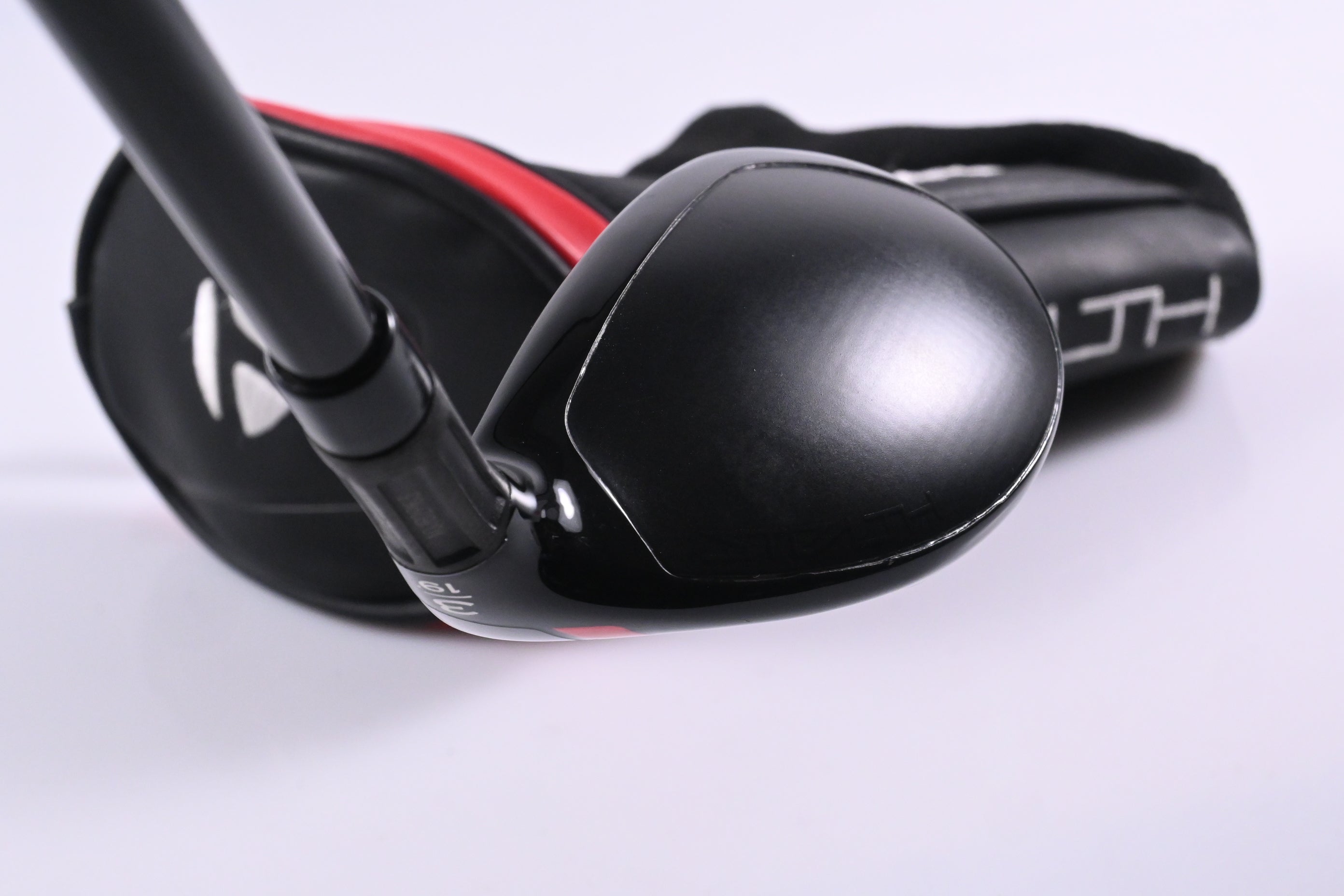 Taylormade Stealth #3 Hybrid / 19 Degree / Stiff Flex Fujikura Ventus Red 7