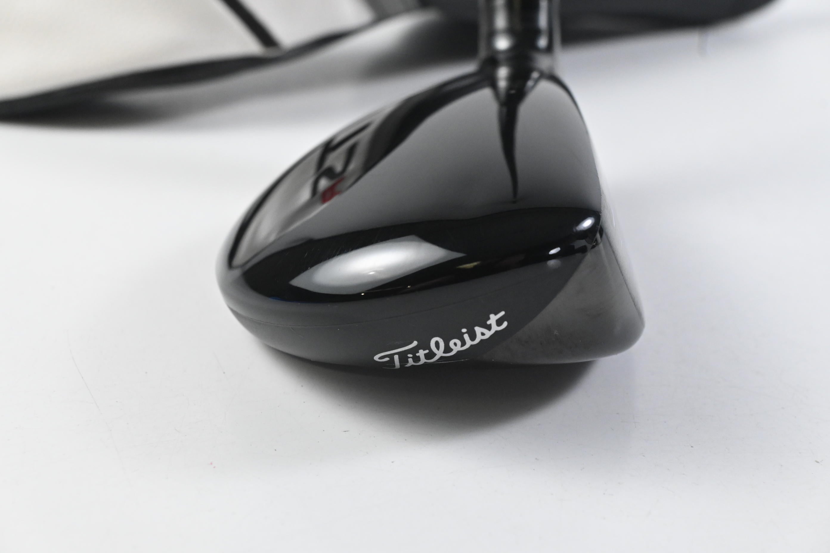 Titleist TSR2 #3 Hybrid / 18 Degree / Stiff Flex HZRDUS Black 80 Shaft