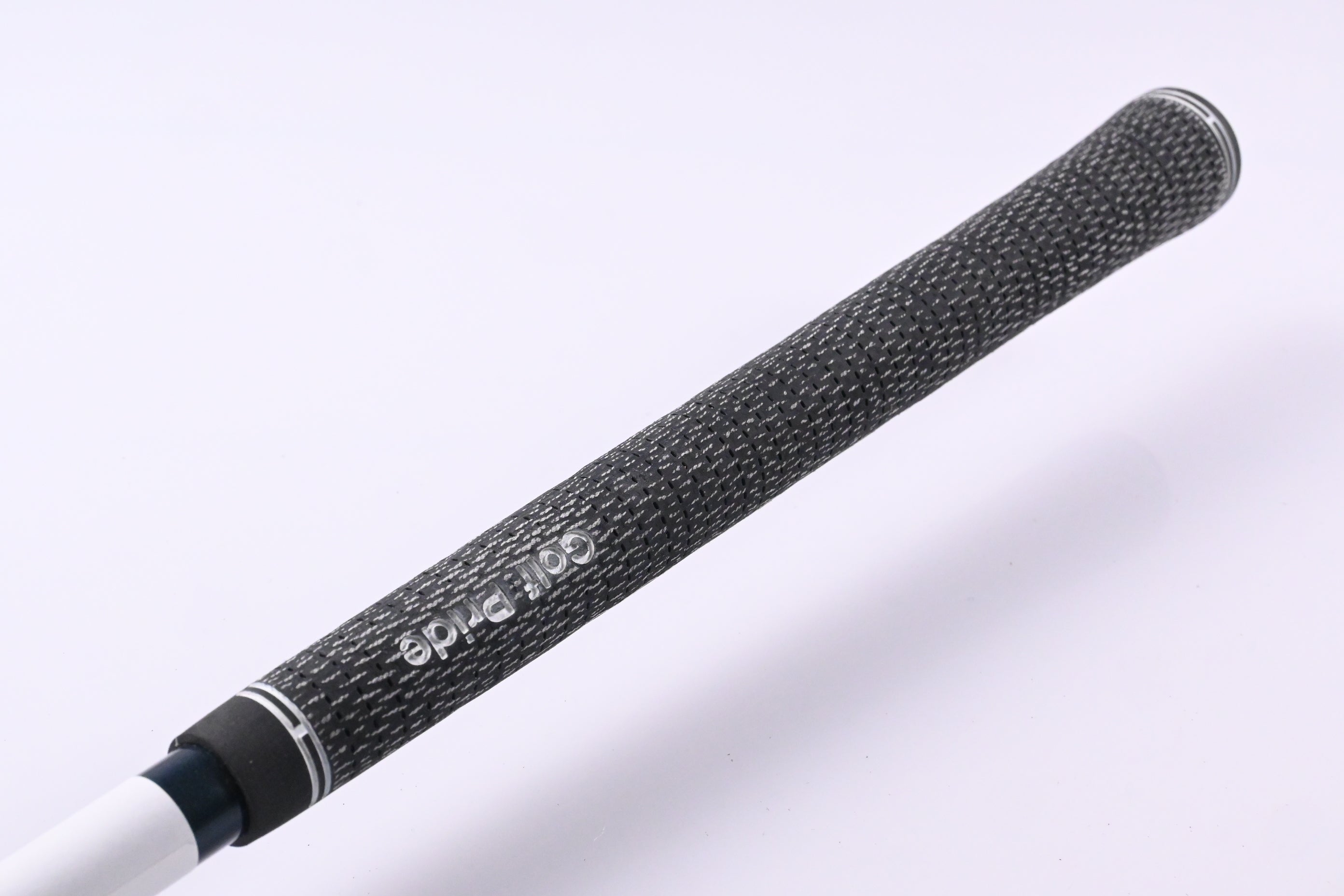 Titleist 975 J-VS Driver / 8.5 Degree / X-Flex Graphite Design YS-7 Shaft