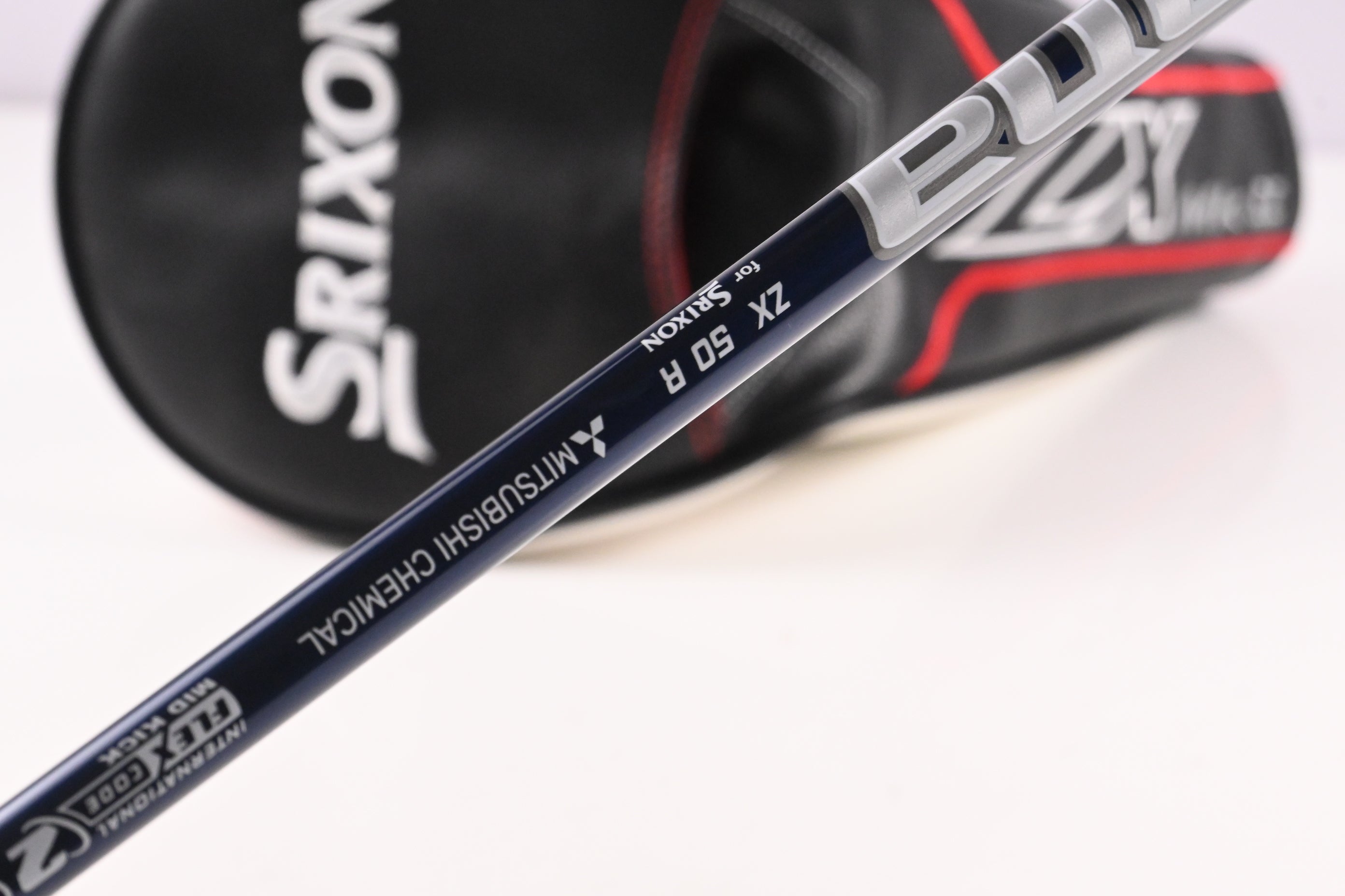 Left Hand Srixon ZX7 MK II Driver / 10.5 Degree / Regular Flex Diamana 50 Shaft