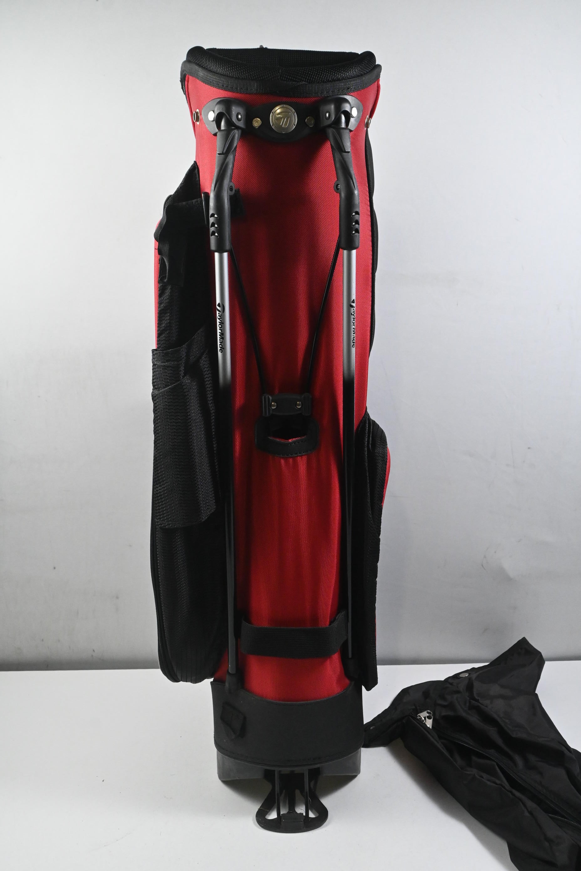 Taylormade Stand Bag / 7-Way Divider / Red, Black & Silver