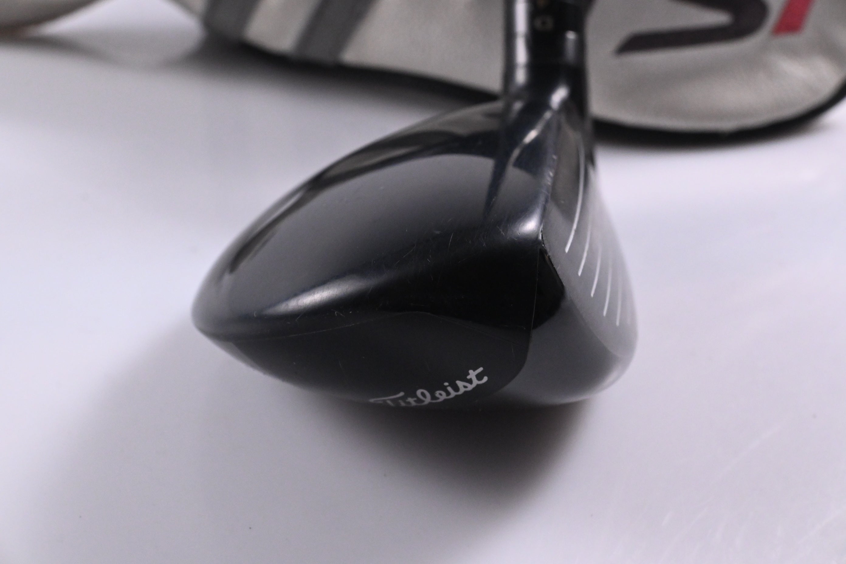 Titleist TSi2 #4 Hybrid / 21 Degree / Regular Flex Kuro Kage Black 55 Shaft