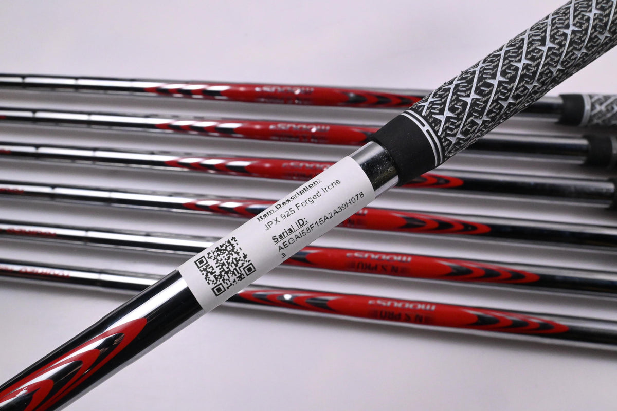 Mizuno JPX 925 Forged Irons / 4-PW / Stiff Flex N.S.Pro Modus³ Tour 120 Shafts