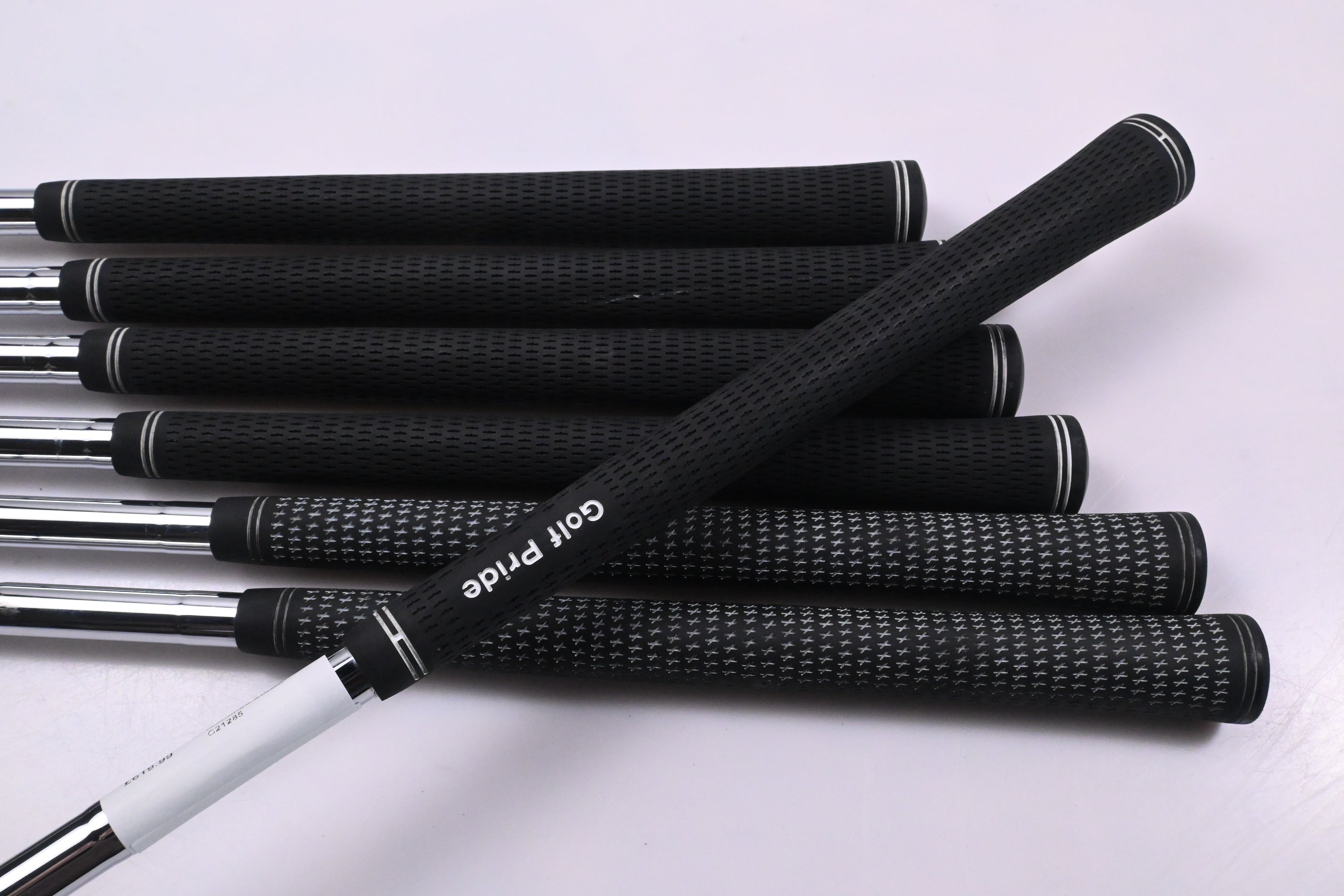 Mizuno Pro 225 Irons / 4-PW / Regular Flex Dynamic Gold Mid 100 R300 Shafts