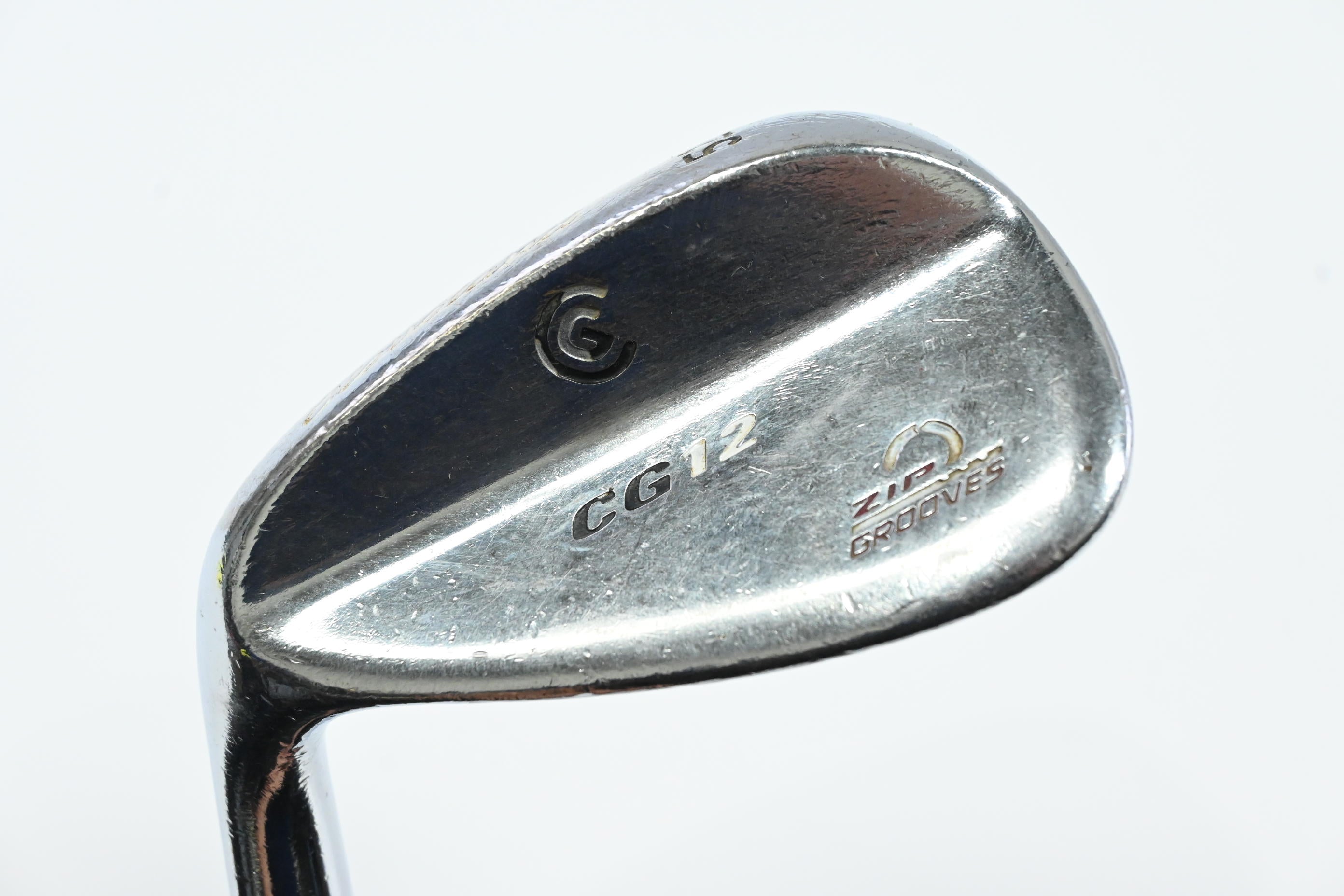 Left Hand Cleveland CG12 Gap Wedge / 52 Degree / Wedge Flex Dynamic Gold