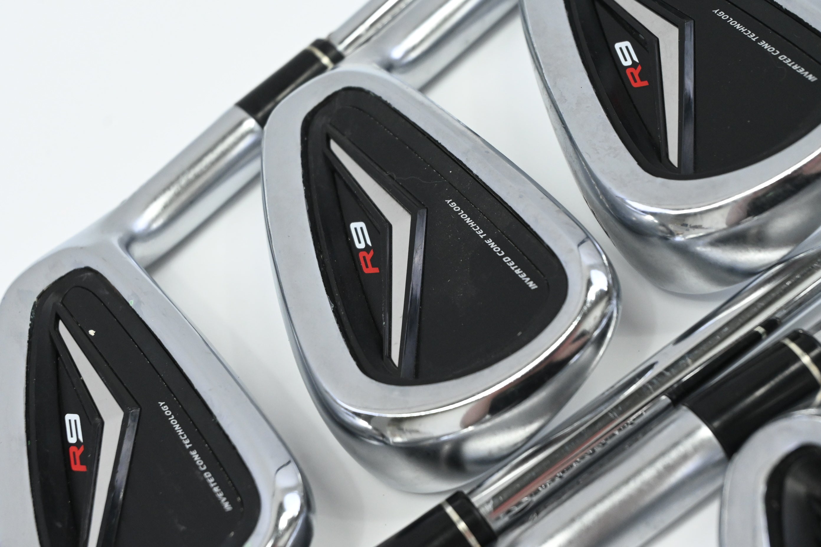 Taylormade R9 Irons / 6-PW / Regular Flex KBS Tour 90 Shaft