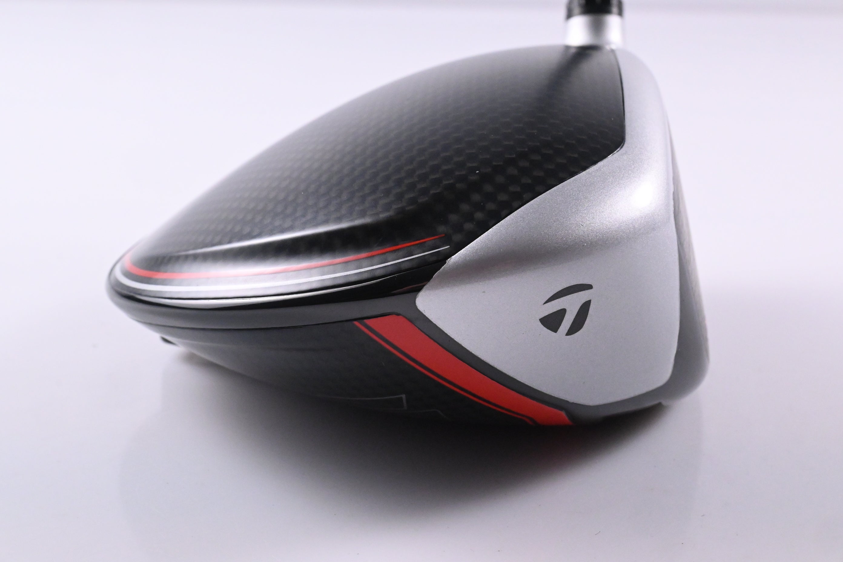Taylormade M6 Driver / 10.5 Degree / X-Flex HZRDUS Smoke RDX Red 60 Shaft