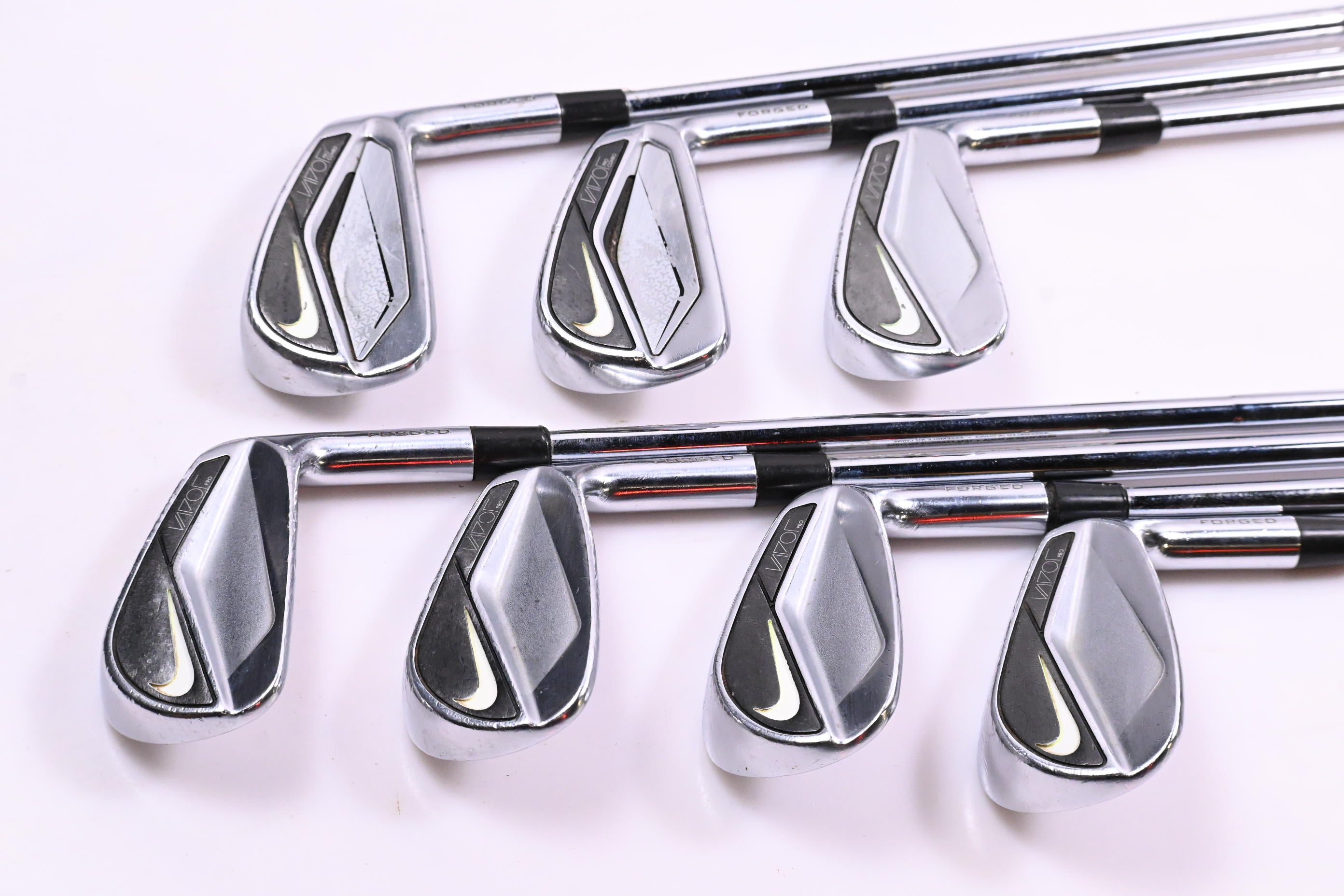 Nike Vapor Pro Combo Irons / 4-PW / Stiff Flex Dynamic Gold SL S300 Shafts
