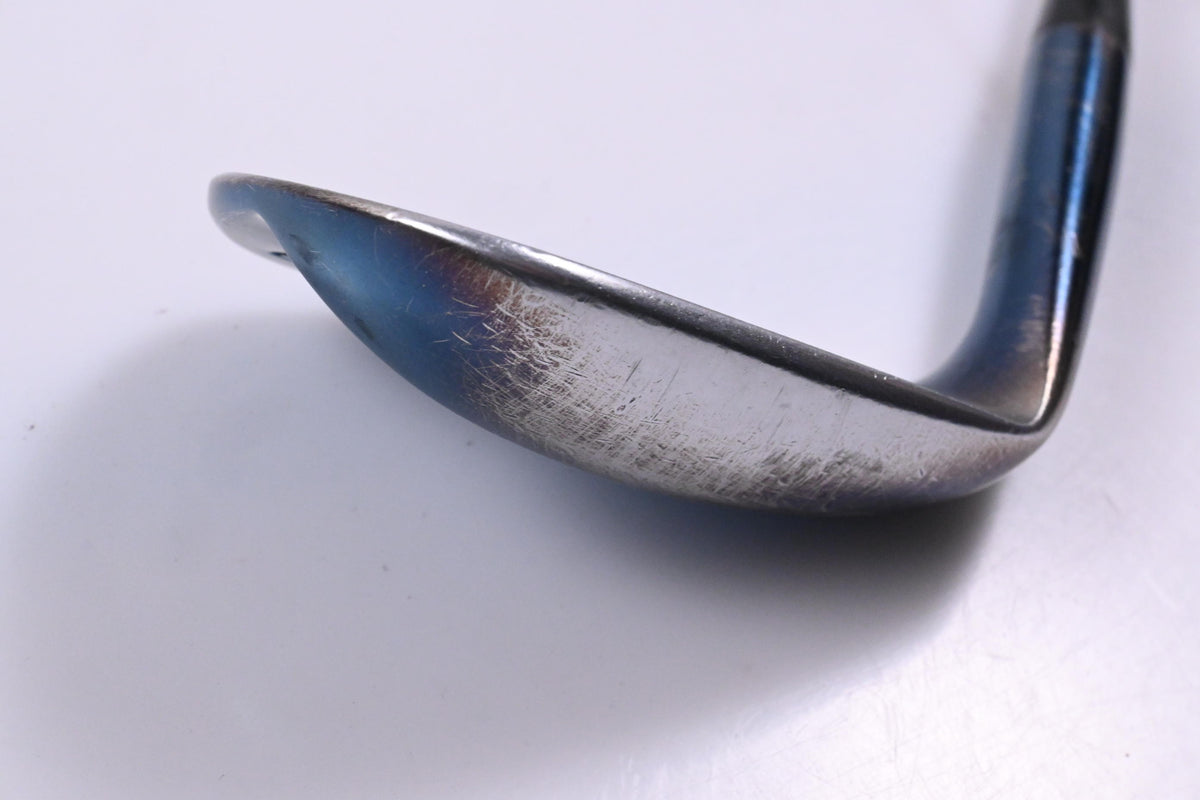 Mizuno T20 Gap Wedge / 52 Degree / Stiff Flex Dynamic Gold S300 Shaft