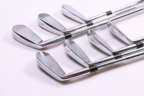 Nike Vapor Pro Combo Irons / 4-PW / Stiff Flex Dynamic Gold SL S300 Shafts
