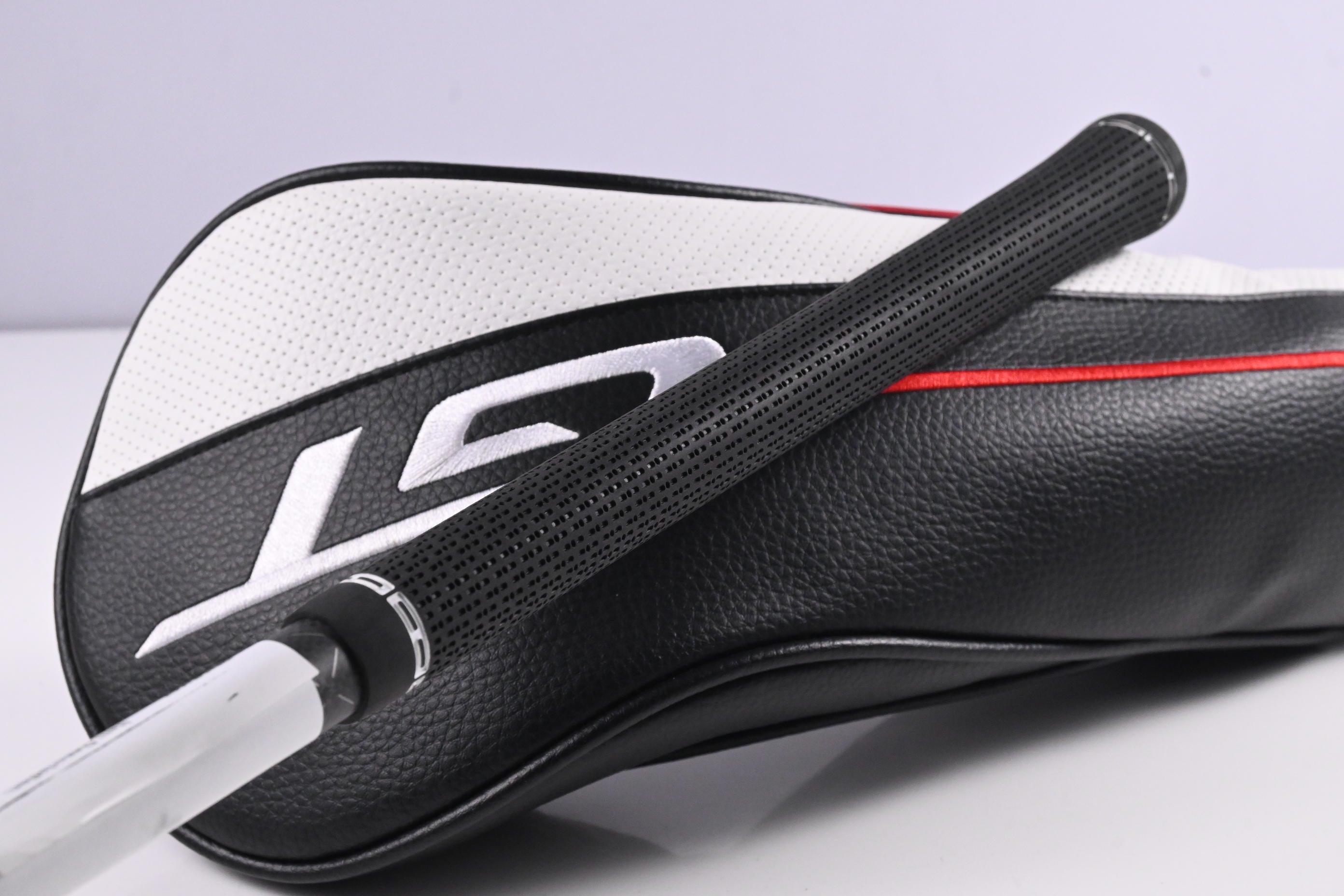 Titleist GT4 Driver / 8 Degree / Stiff Flex Tensei 1K Blue 55 Shaft