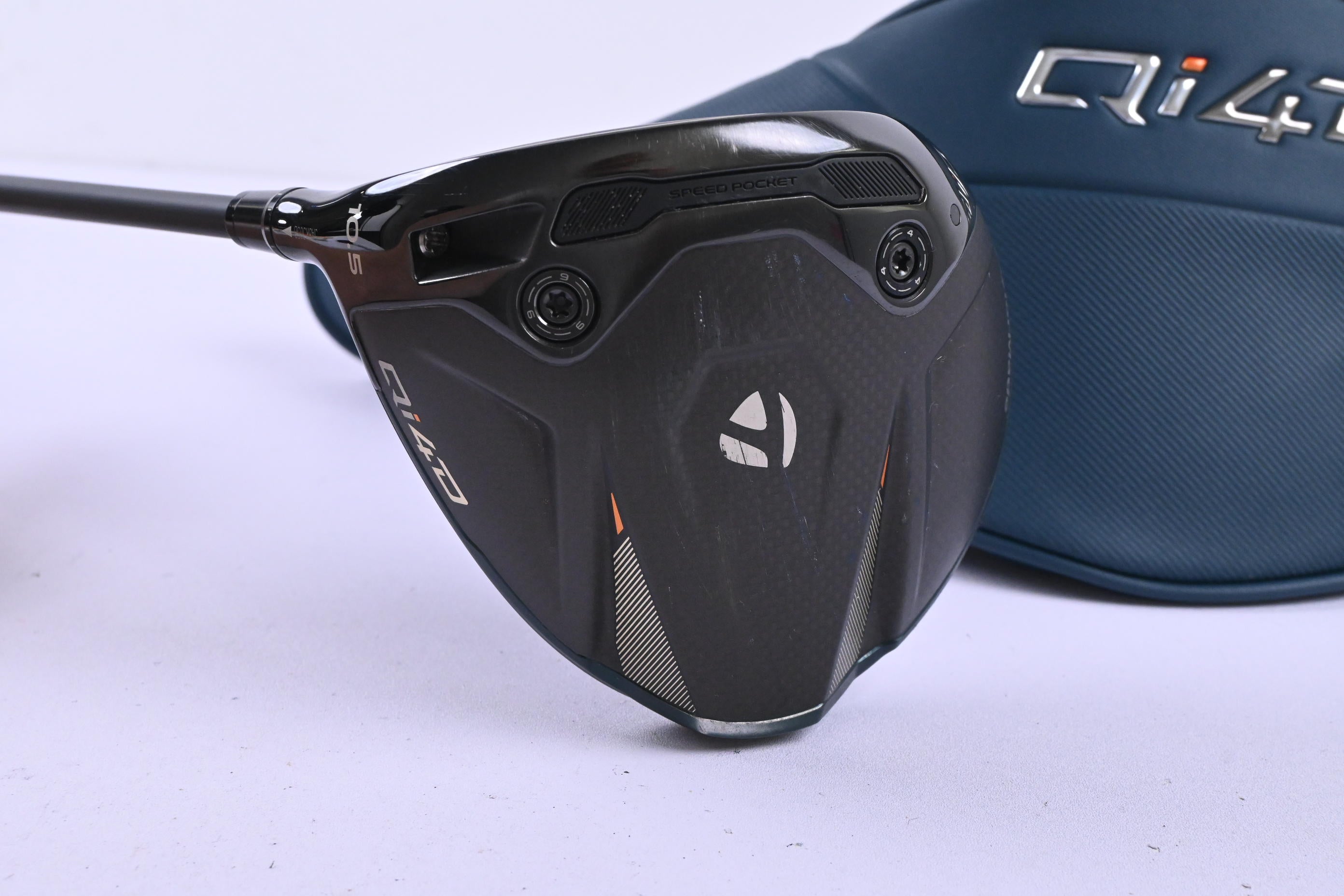 Left Hand Taylormade Qi4D Driver / 10.5 Degree / Stiff Flex REAX Red 50 Shaft