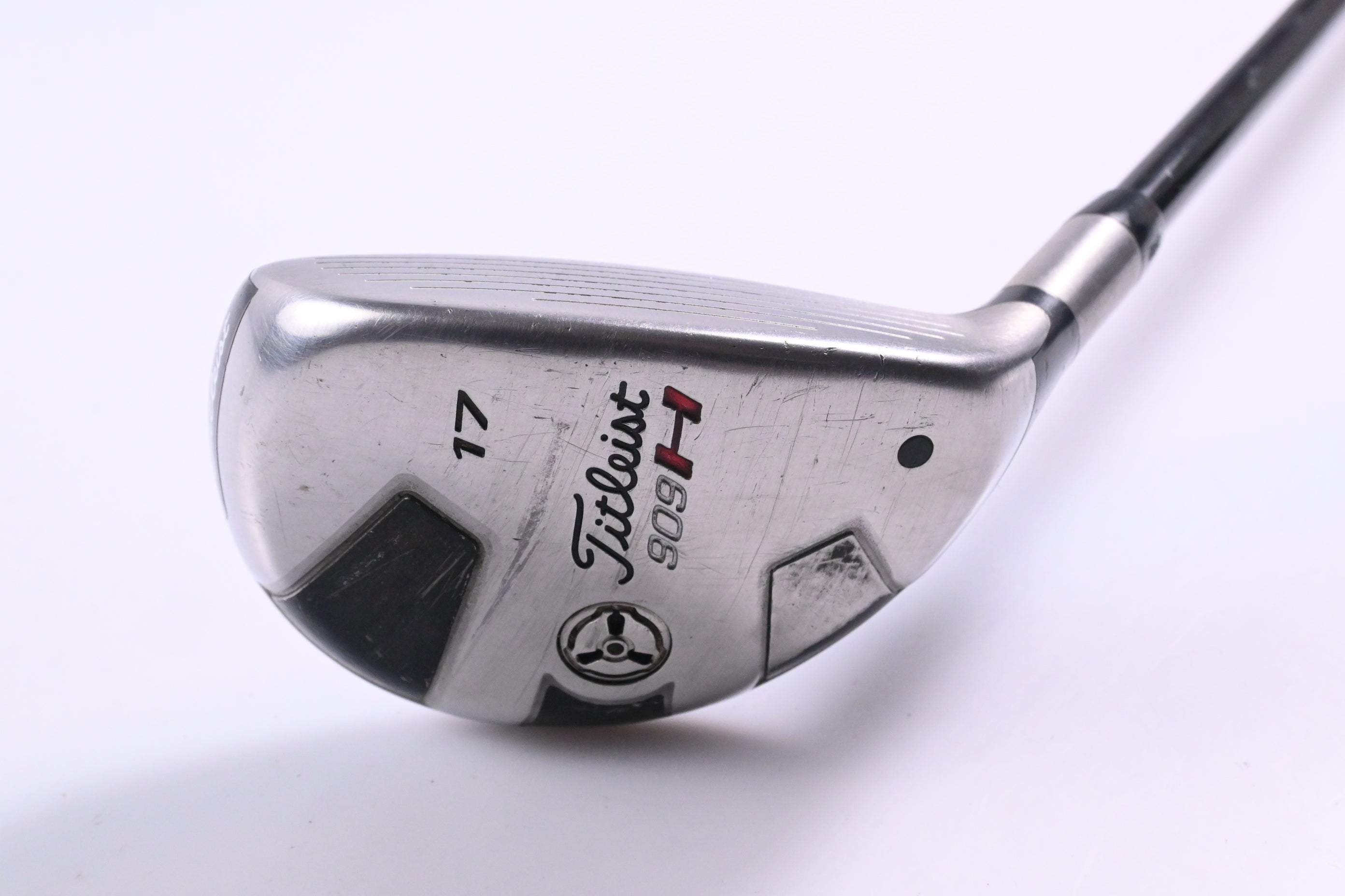 Titleist 909H #2 Hybrid / 17 Degree / Stiff Flex Aldila VooDoo Shaft