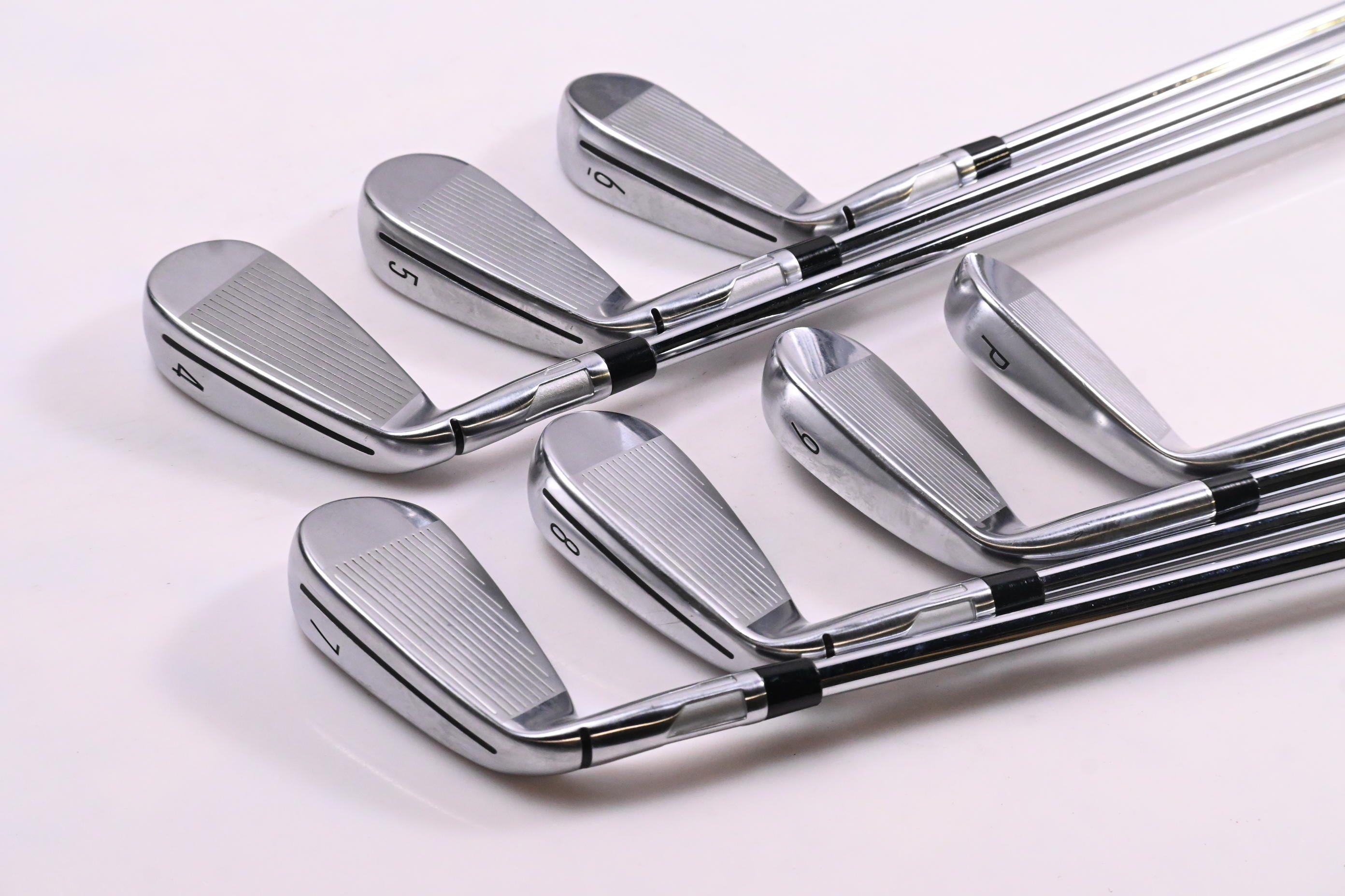 Taylormade Qi Irons / 4-PW / Stiff Flex Project X LZ 120 Shafts