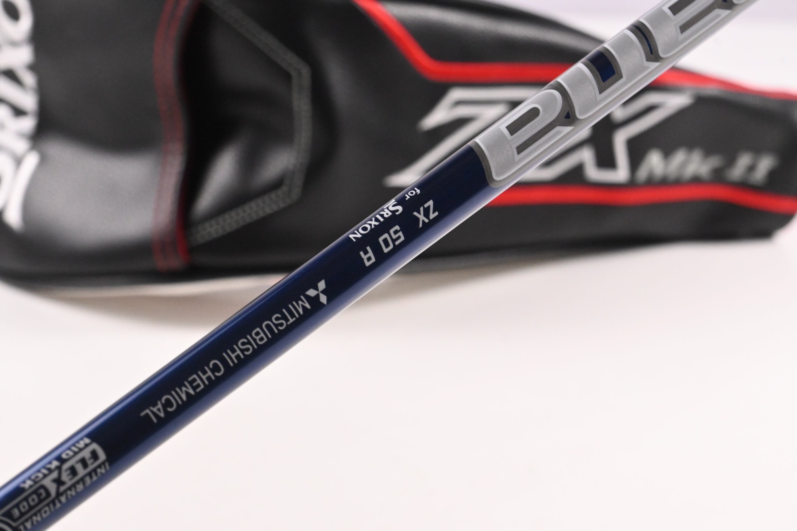 Srixon ZX7 Mk II Driver / 10.5 Degree / Regular Flex Diamana 50 Shaft