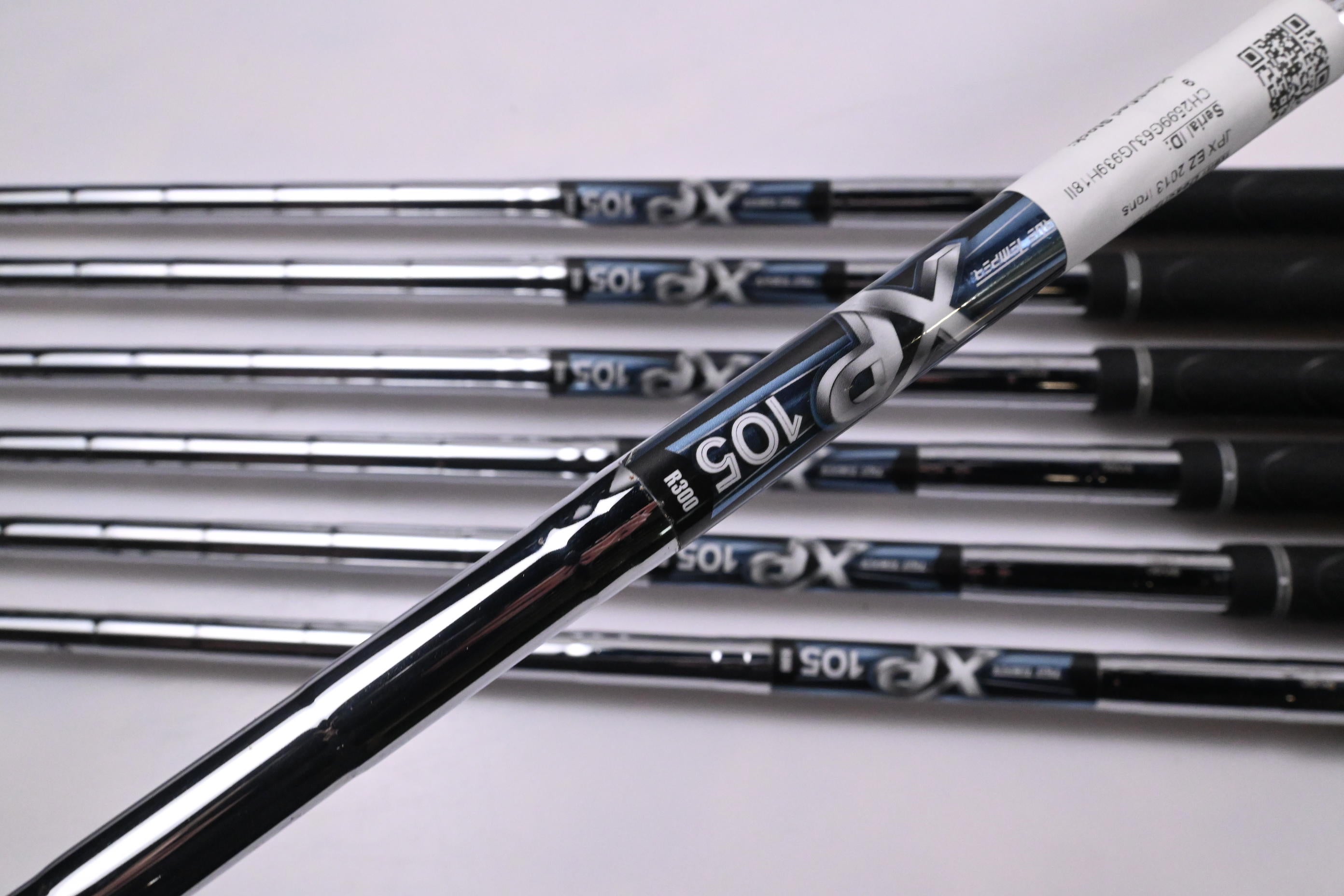 Mizuno JPX EZ 2013 Irons / 5-PW+SW / Regular Flex XP 105 R300 Shafts