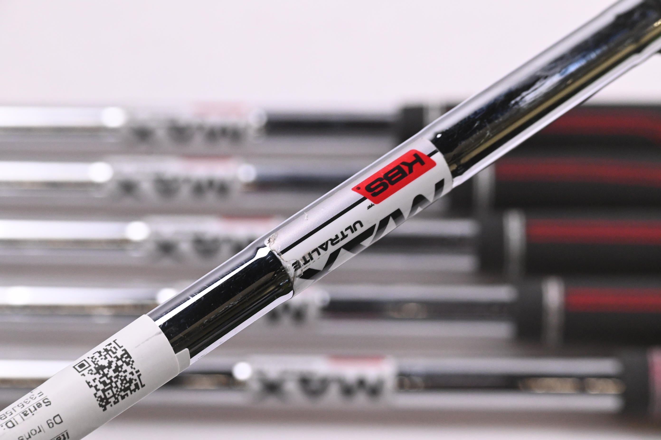 Wilson D9 Irons / 5-PW / UniFlex KBS MAX UltraLite Shafts