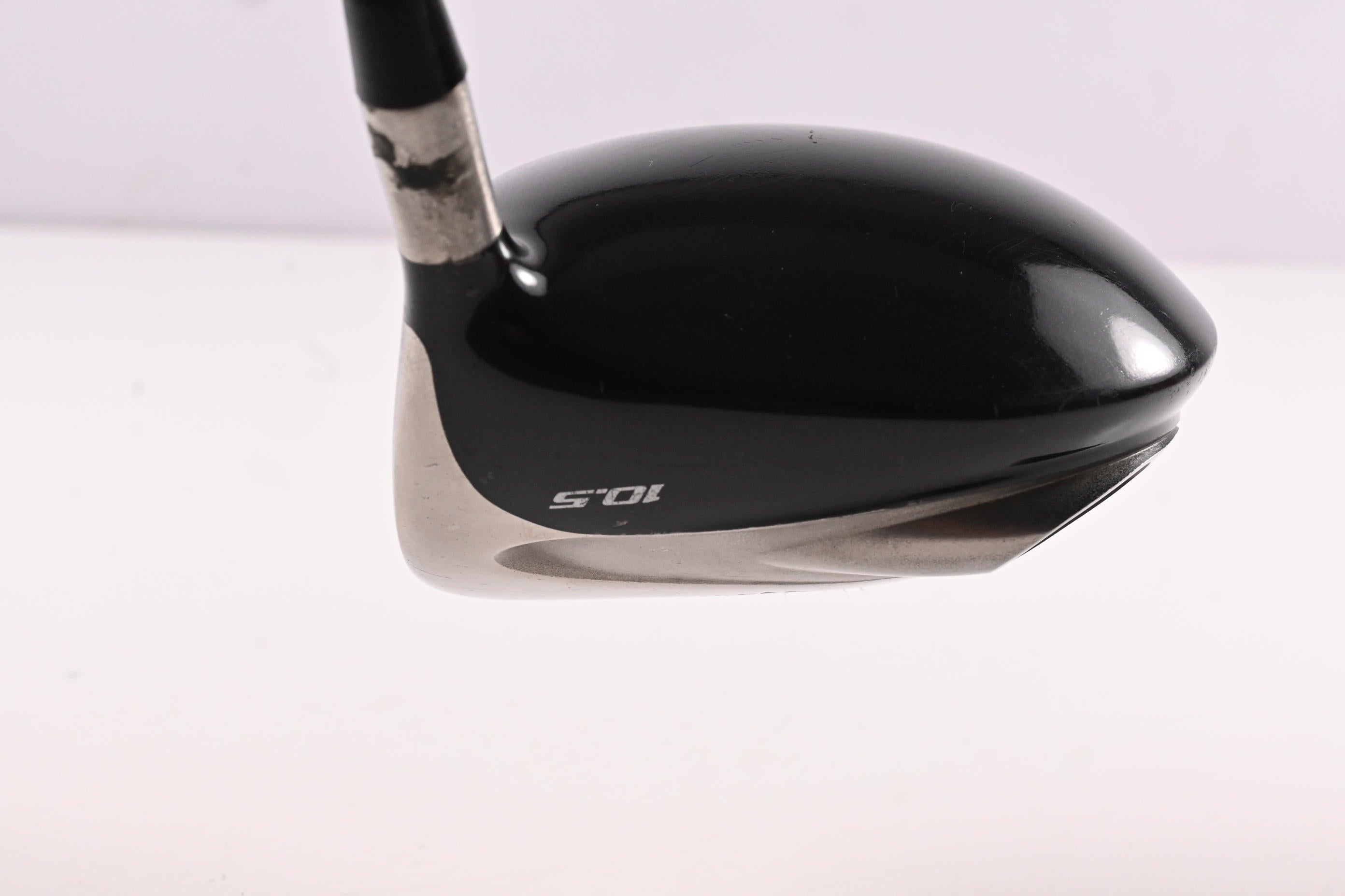 Taylormade R5 Dual Driver / 10.5 Degree / Regular Flex Aldila VL Shaft