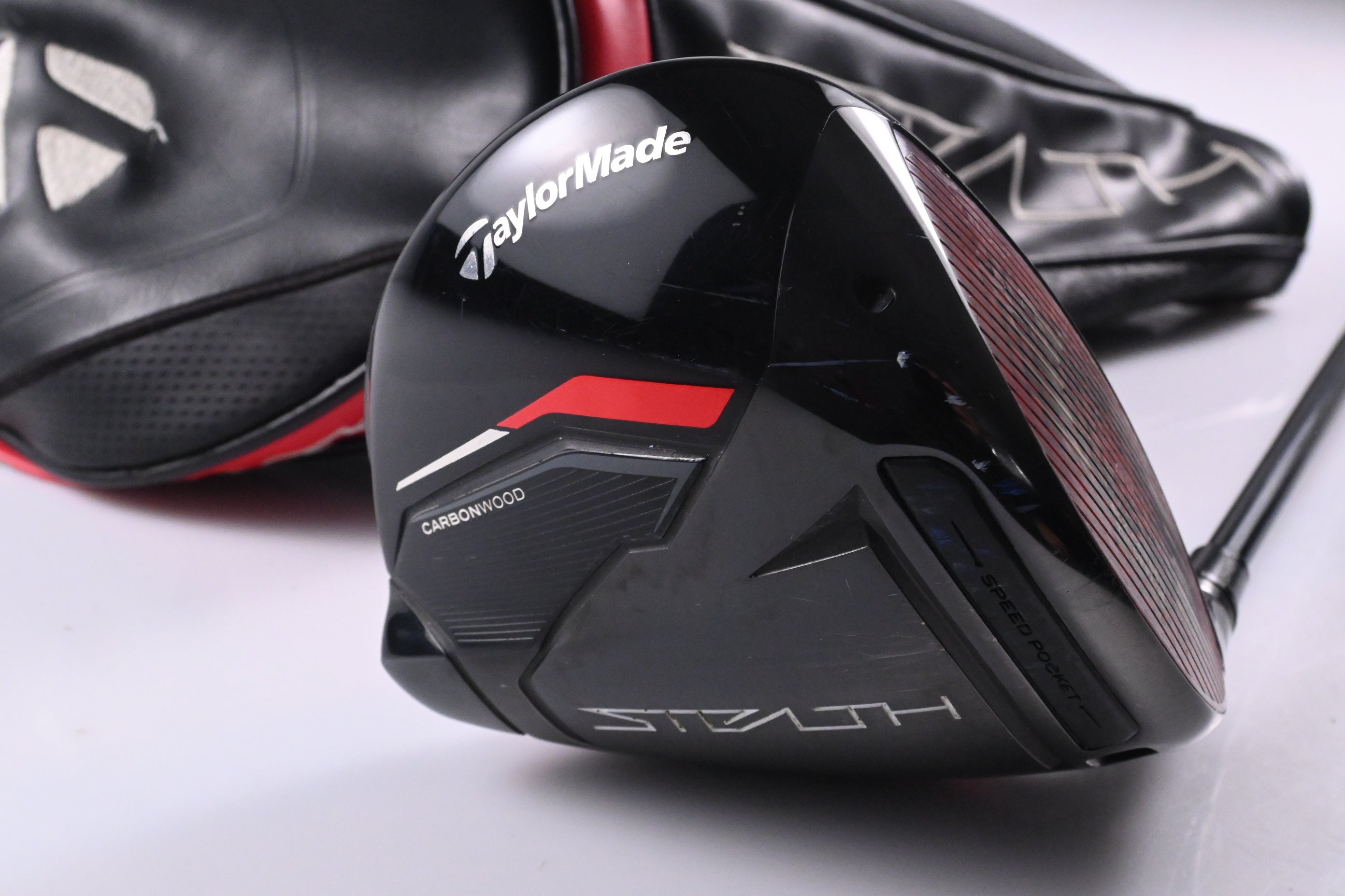 Taylormade Stealth HD Driver / 10.5 Degree / Regular Flex Ventus Red 5 Shaft