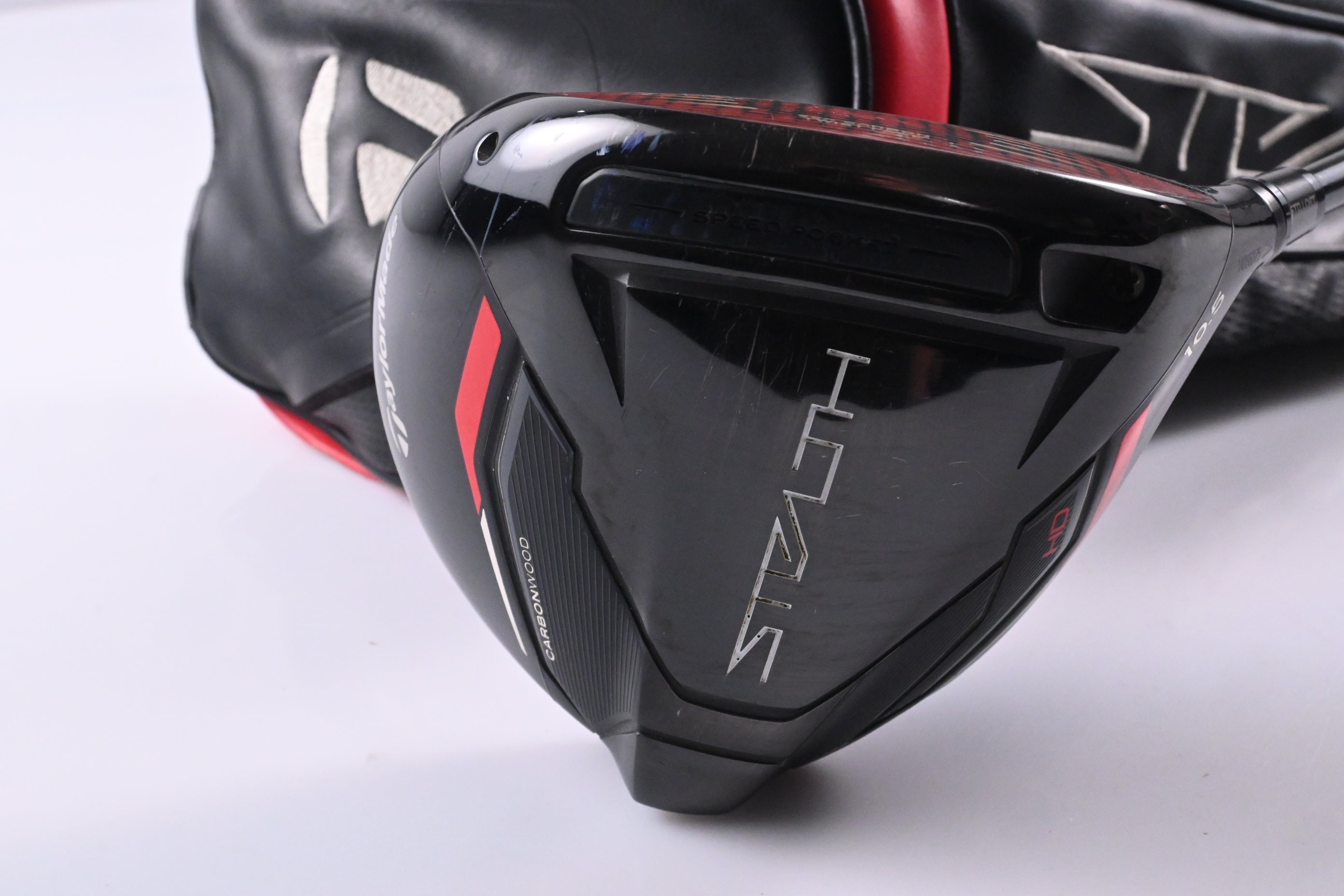 Taylormade Stealth HD Driver / 10.5 Degree / Regular Flex Ventus Red 5 Shaft
