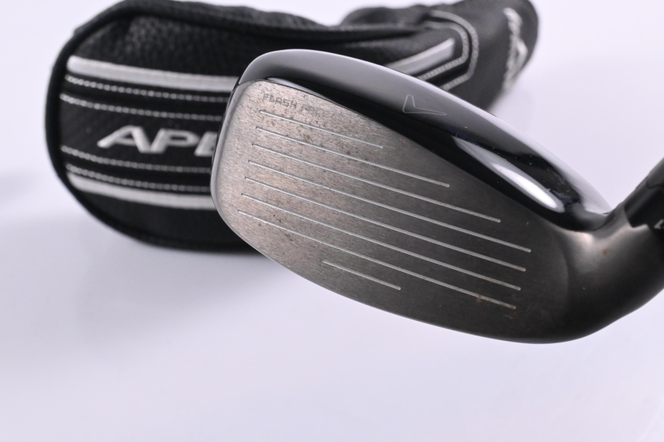 Callaway Apex #4 Hybrid / 21 Degree / Regular Flex UST Recoil Dart 75 Shaft