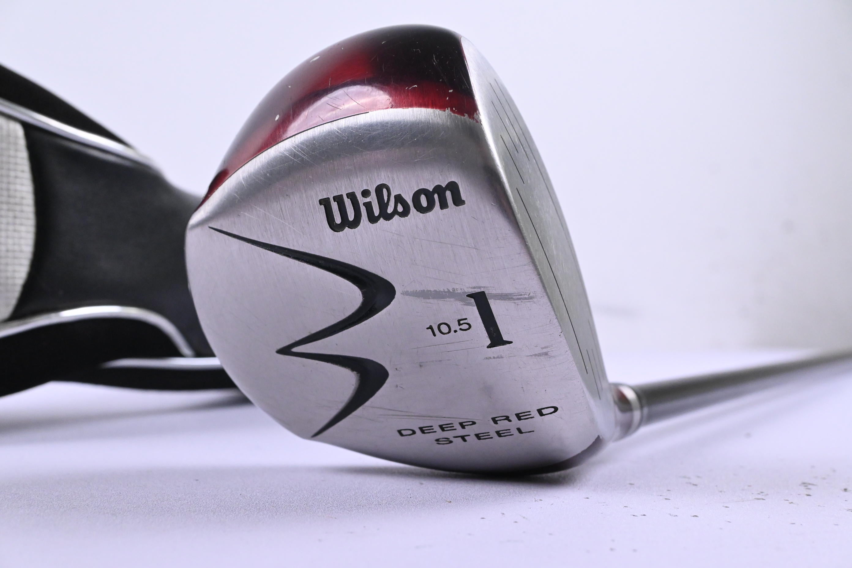 Wilson Deep Red Driver / 10.5 Degree / Regular Flex Grafalloy FatShaft 480
